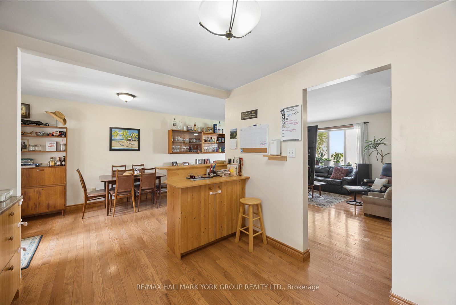 54 North Street Property Photo 7