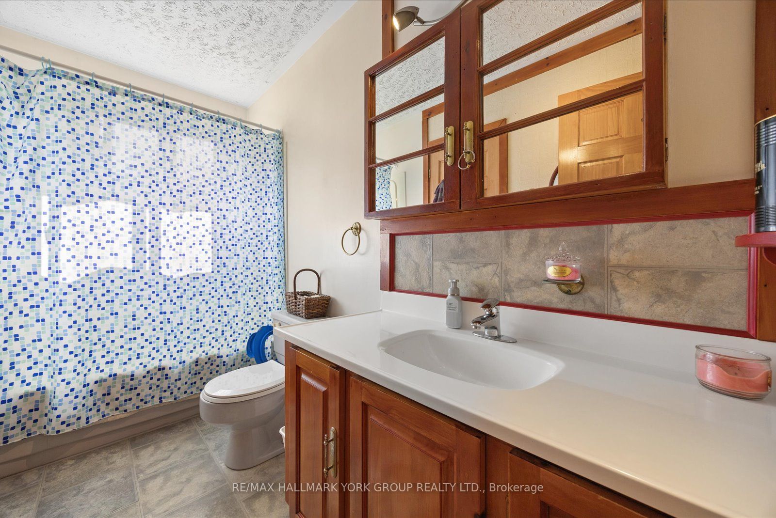54 North Street Property Photo 10