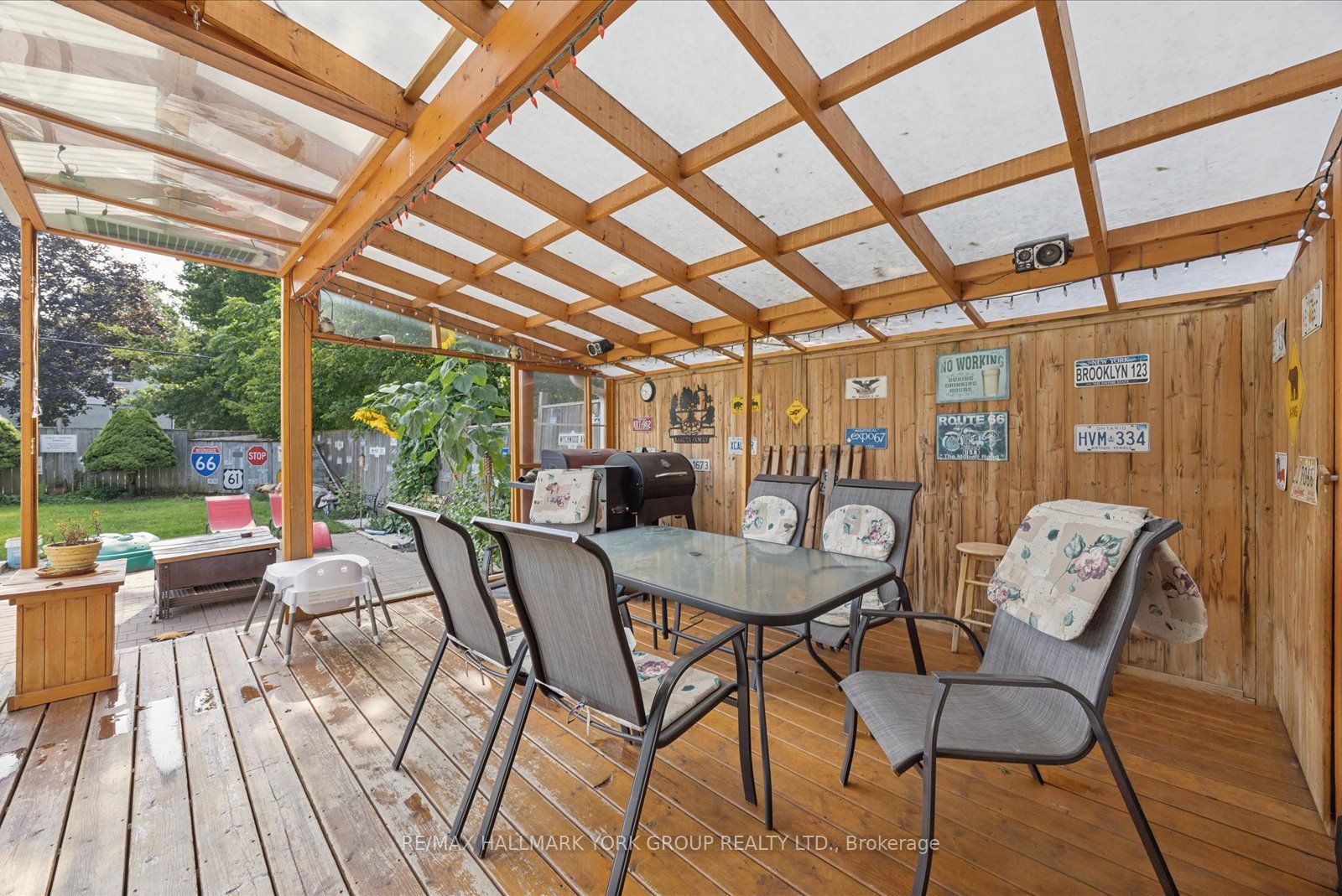 54 North Street Property Photo 25