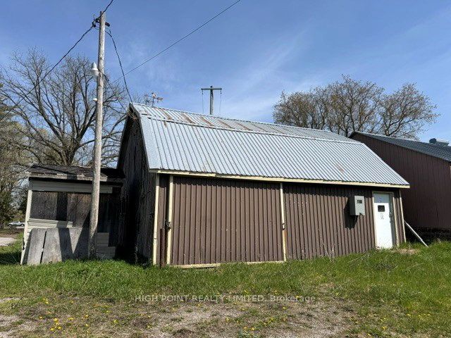 4219 Mt. Albert Road Property Photo 5