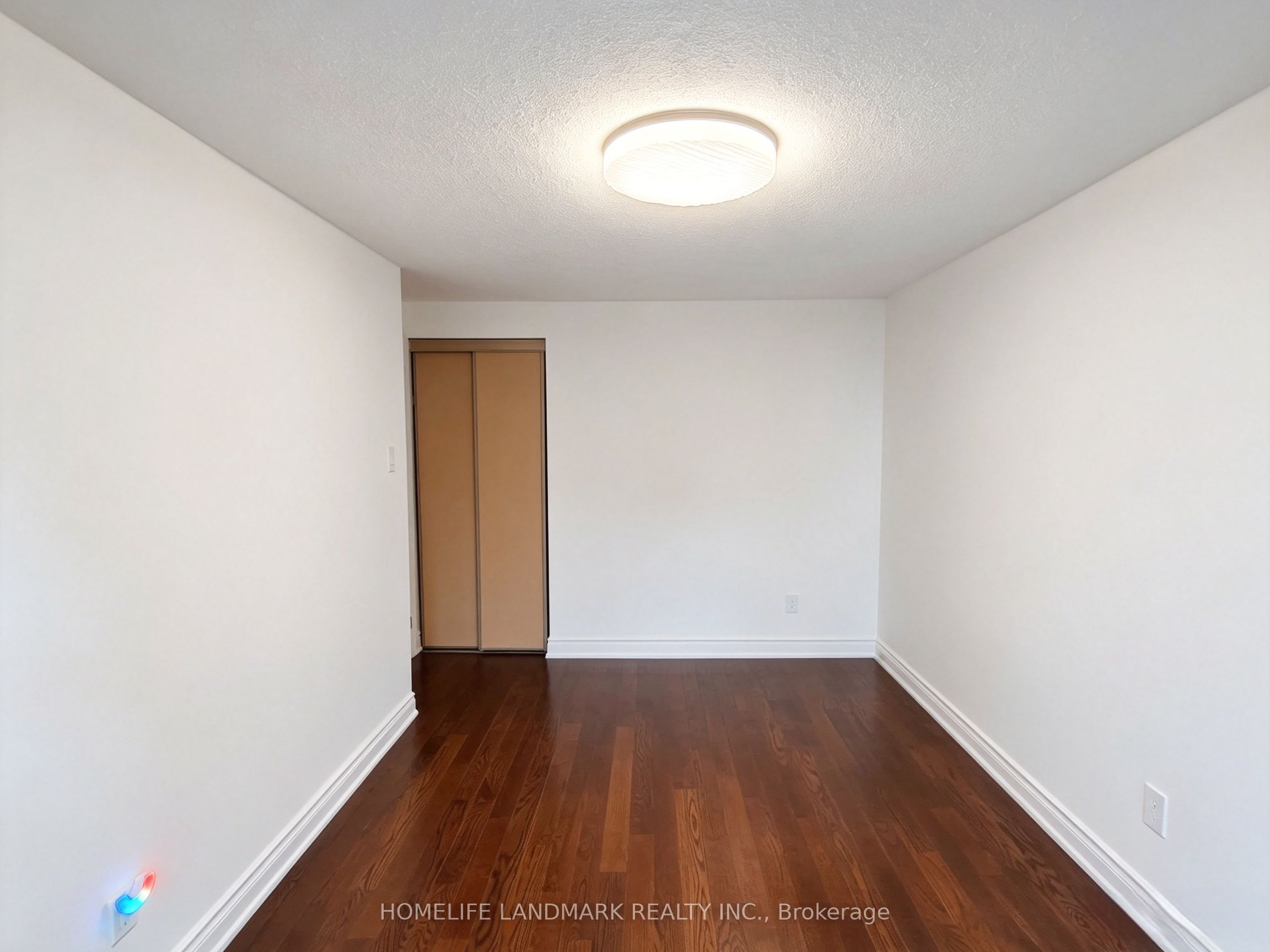 215 Bob O' Link Avenue Property Photo 20