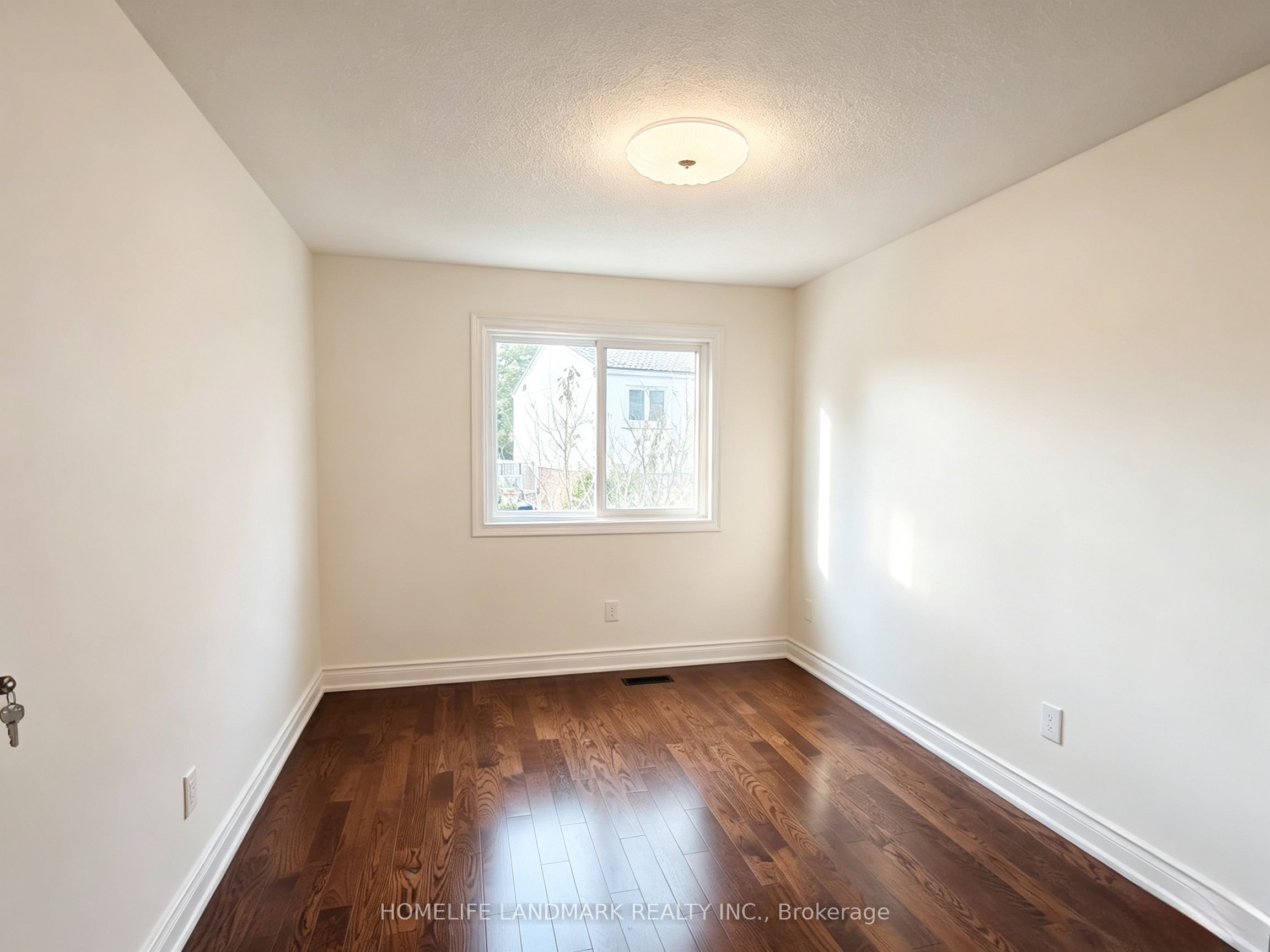 215 Bob O' Link Avenue Property Photo 21