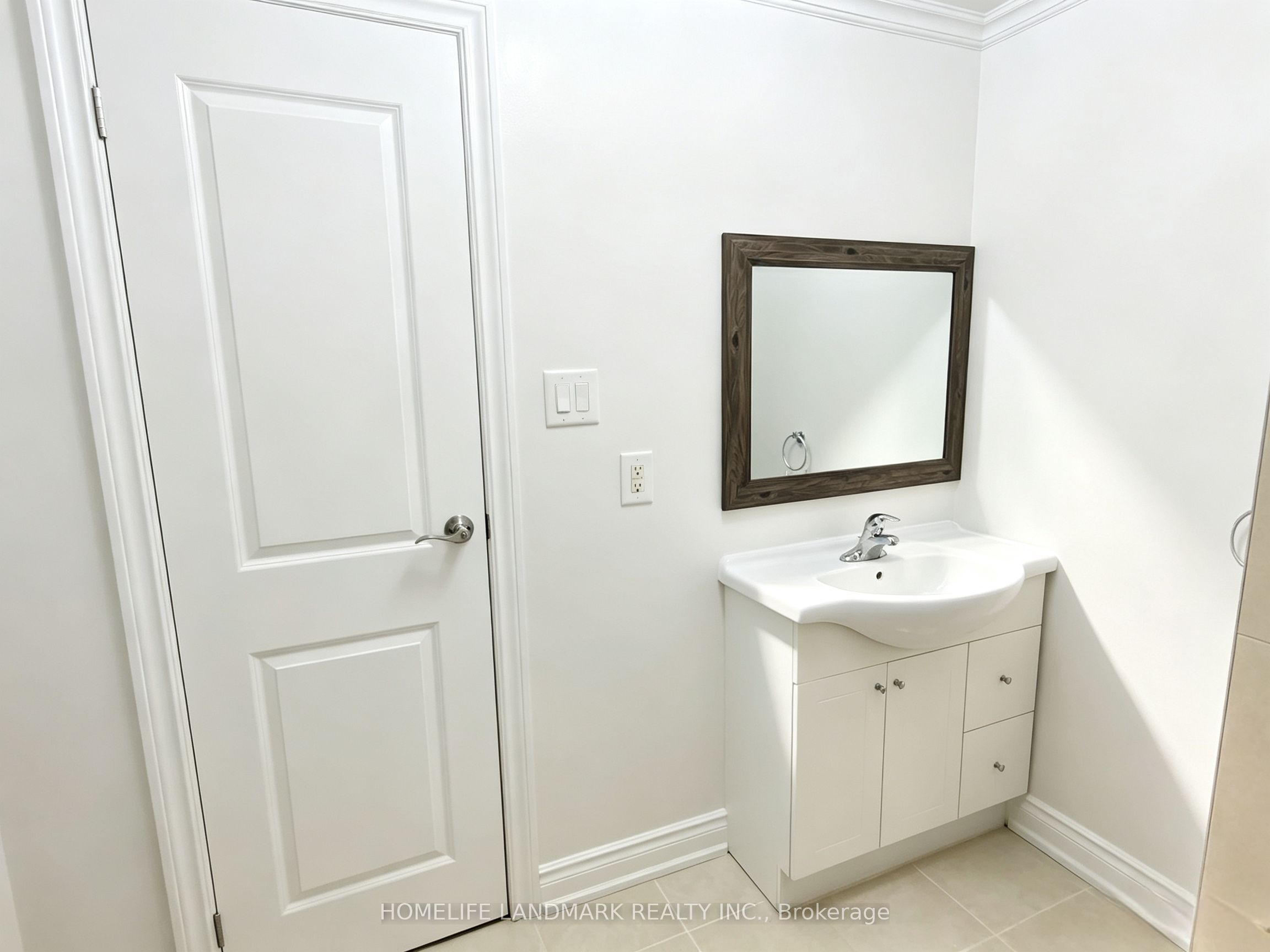215 Bob O' Link Avenue Property Photo 24