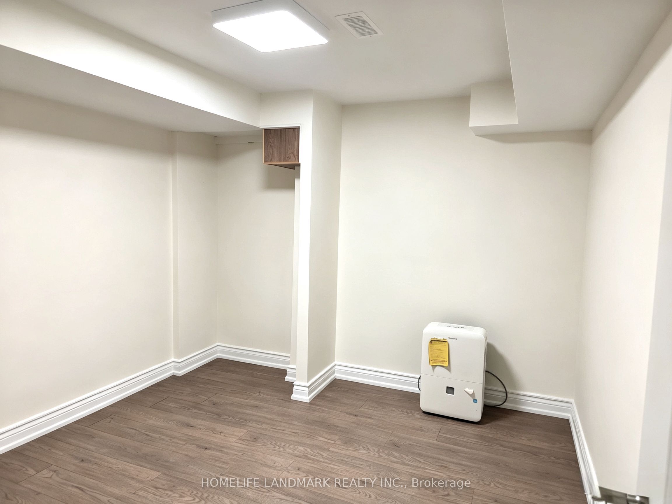 215 Bob O' Link Avenue Property Photo 29