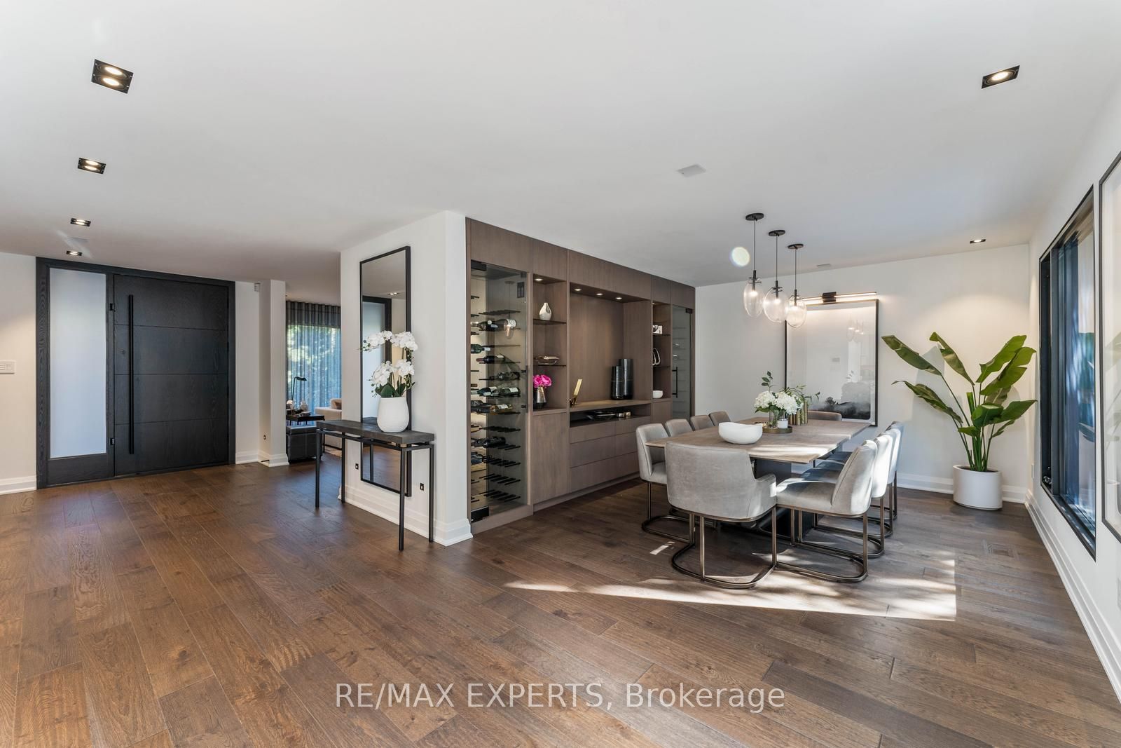 71 Dorengate Drive Property Photo 11