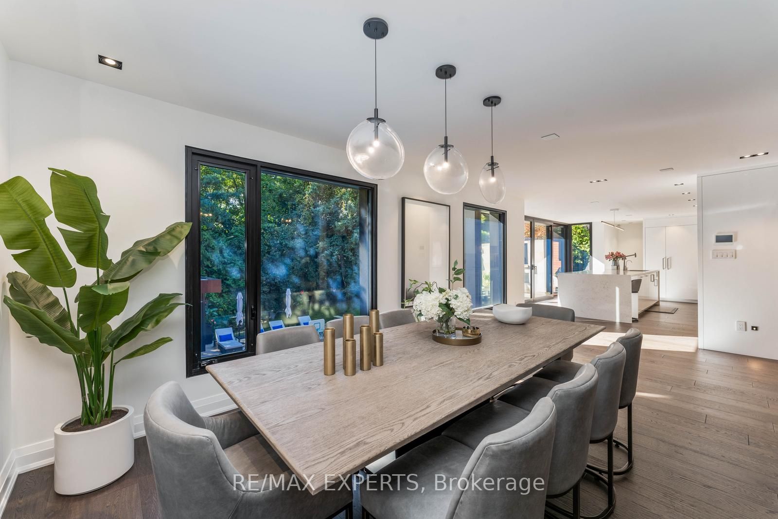 71 Dorengate Drive Property Photo 13