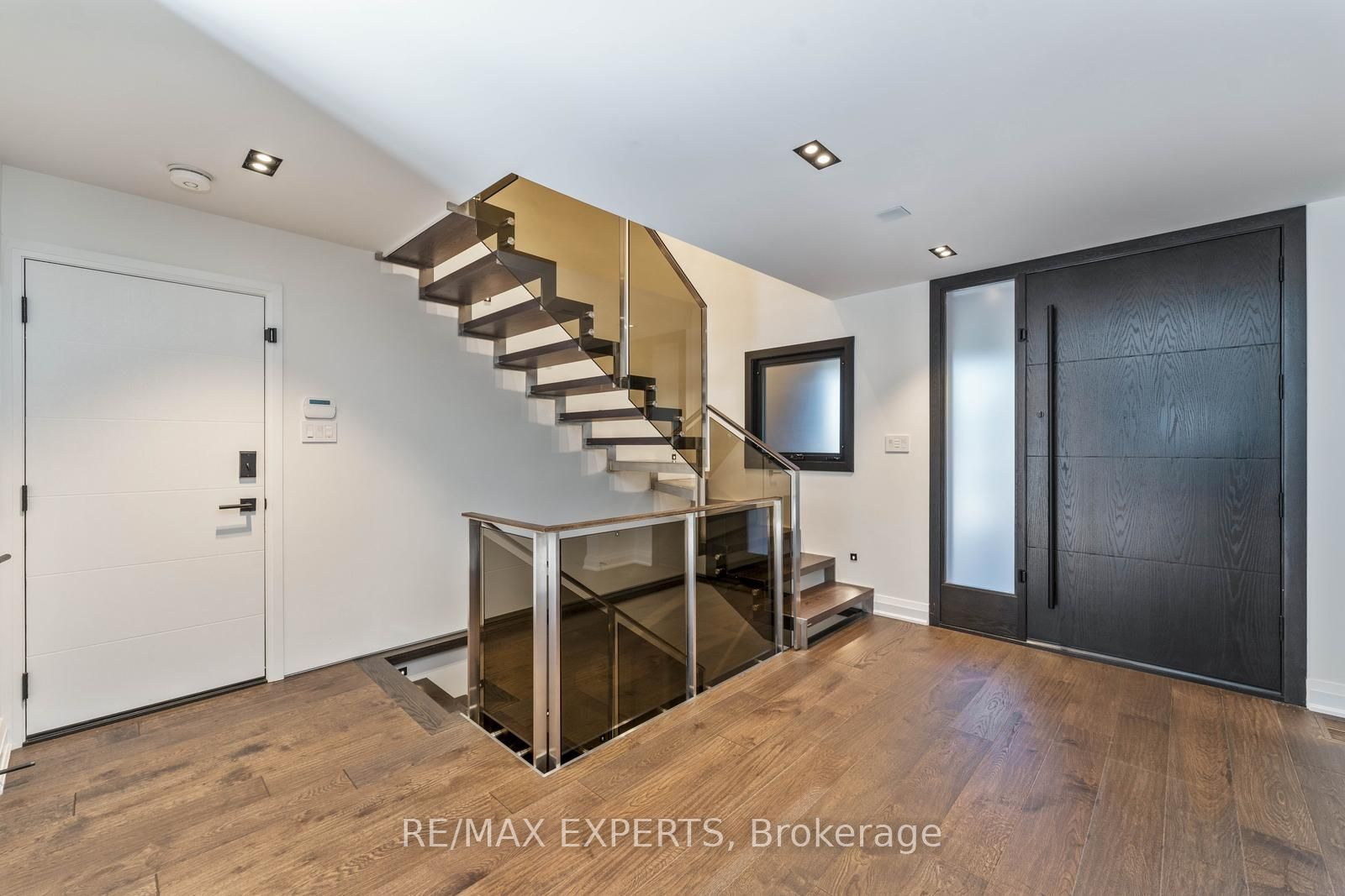 71 Dorengate Drive Property Photo 21