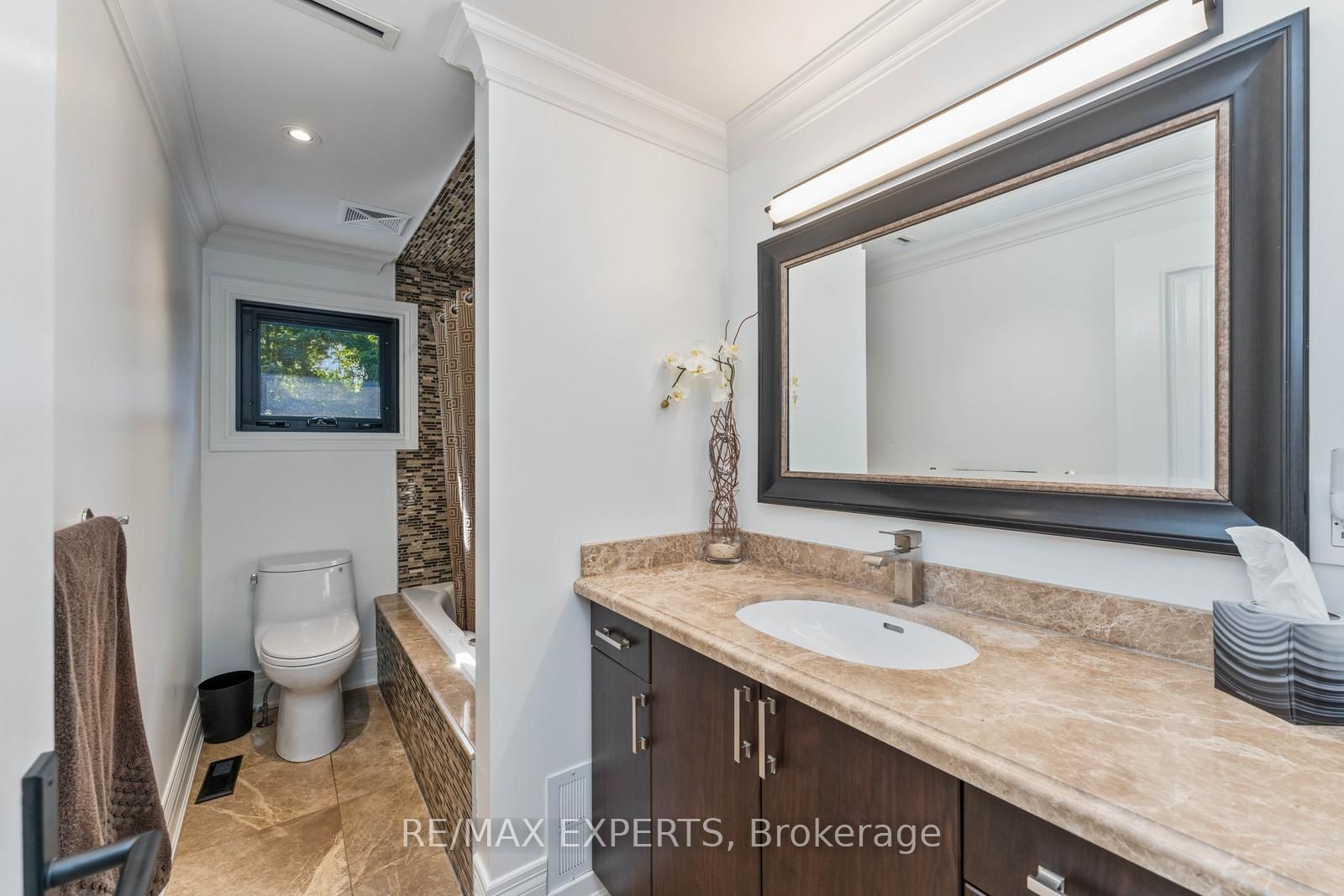 71 Dorengate Drive Property Photo 25
