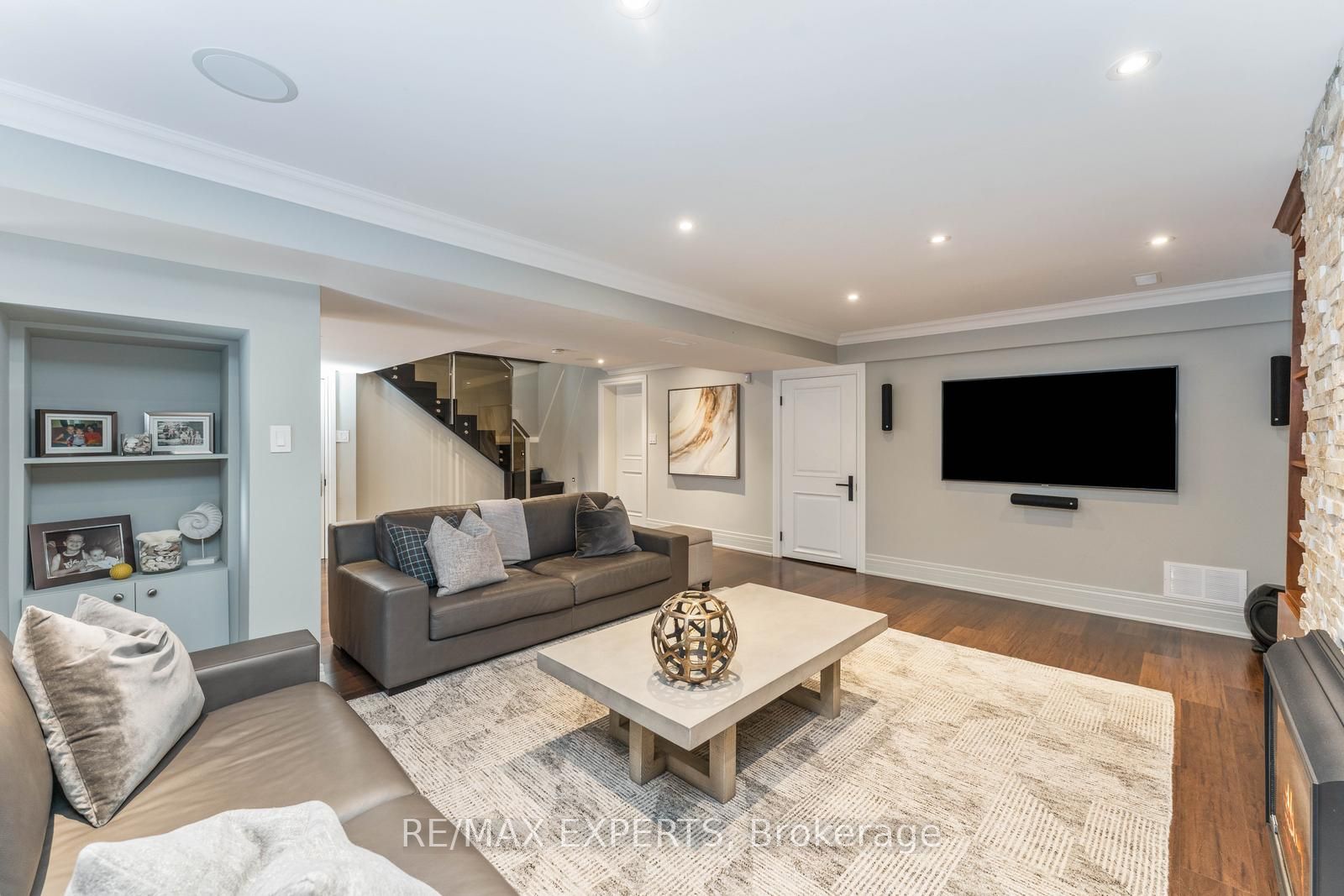 71 Dorengate Drive Property Photo 33