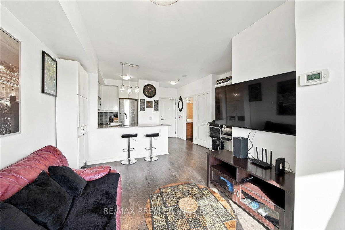 7730 Kipling Avenue 708 Property Photo 10