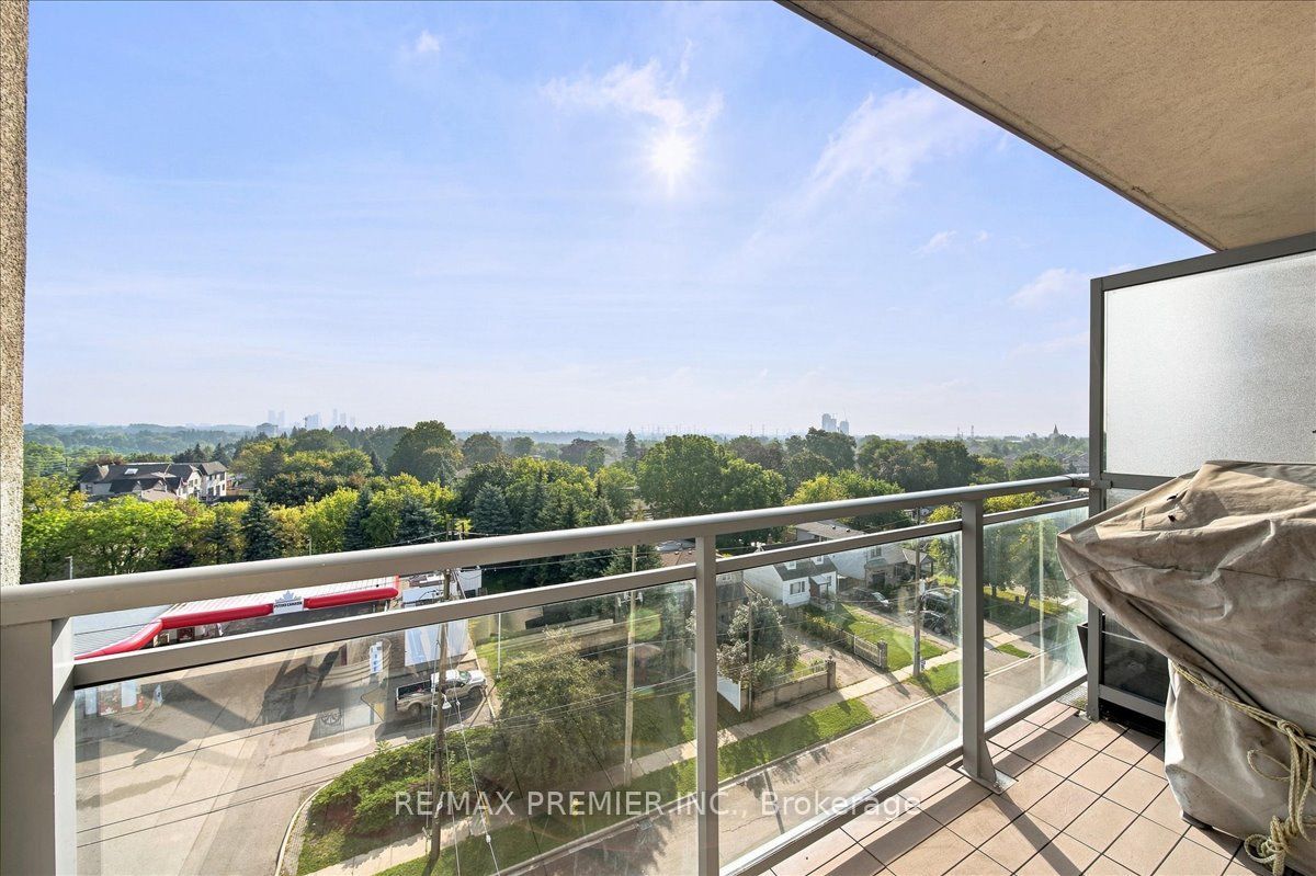 7730 Kipling Avenue 708 Property Photo 12