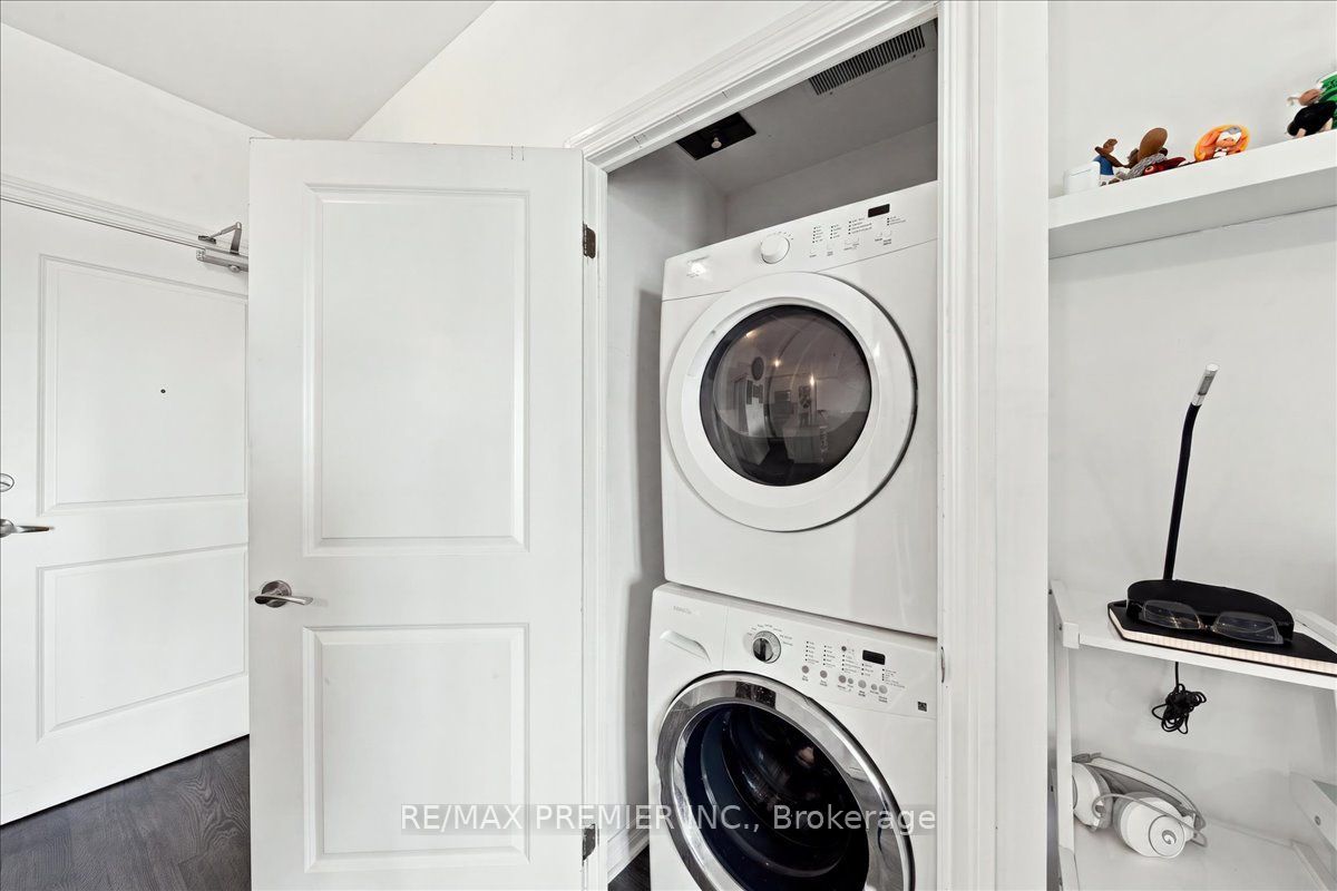 7730 Kipling Avenue 708 Property Photo 14