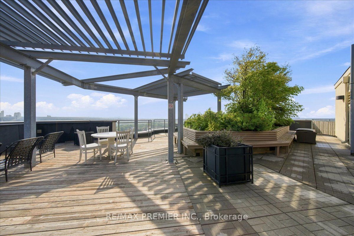 7730 Kipling Avenue 708 Property Photo 23