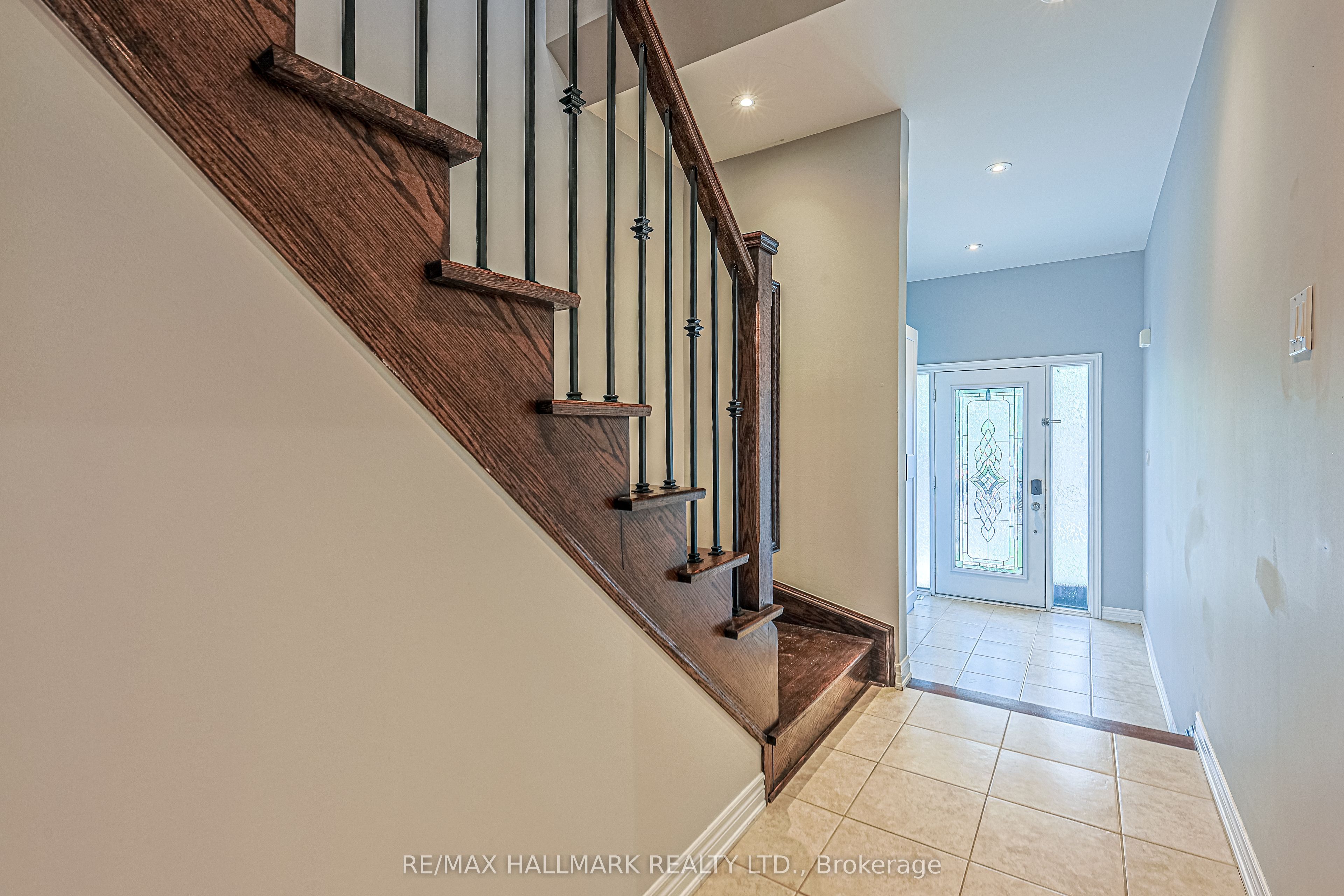 256 Sandale Road Property Photo 10