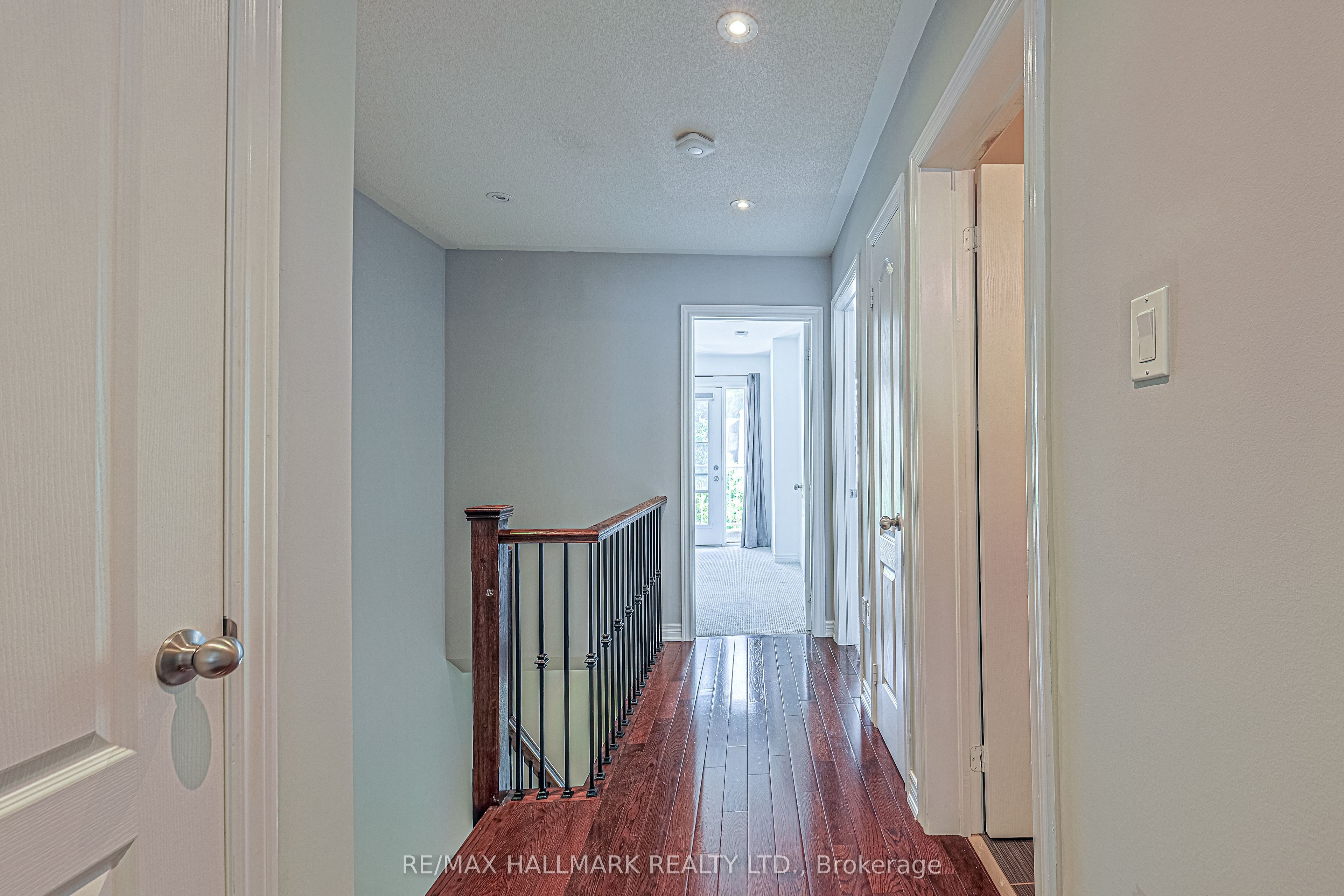 256 Sandale Road Property Photo 16