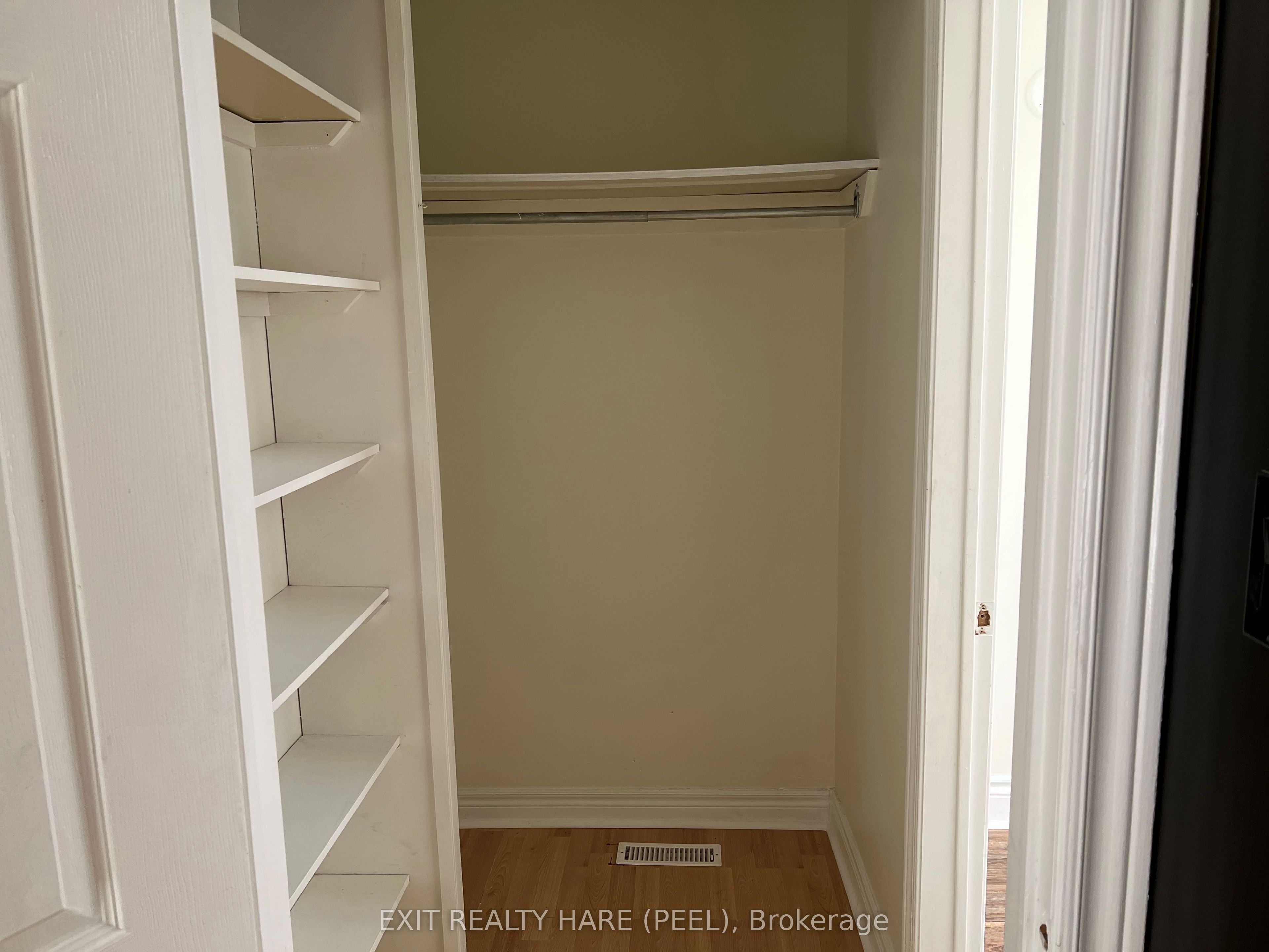 7698 Kipling Avenue Property Photo 6