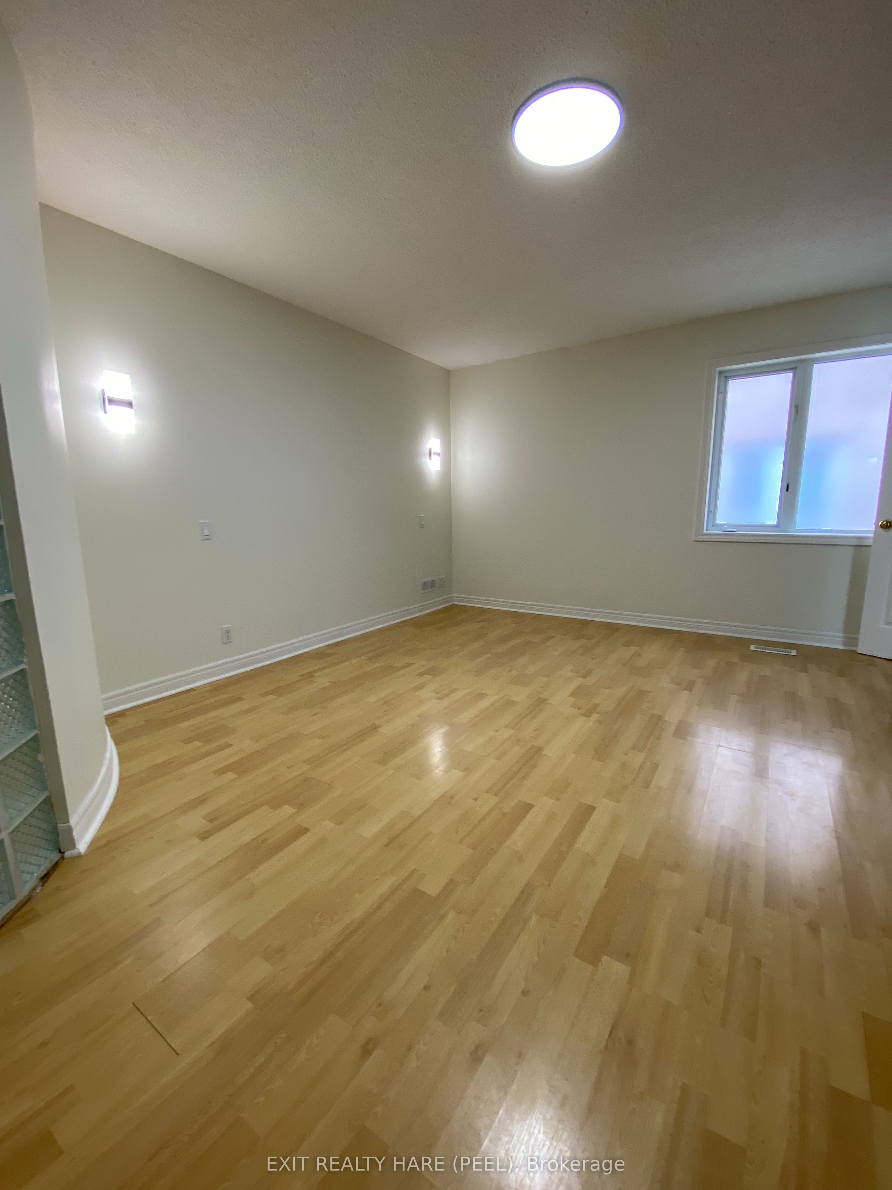 7698 Kipling Avenue Property Photo 16