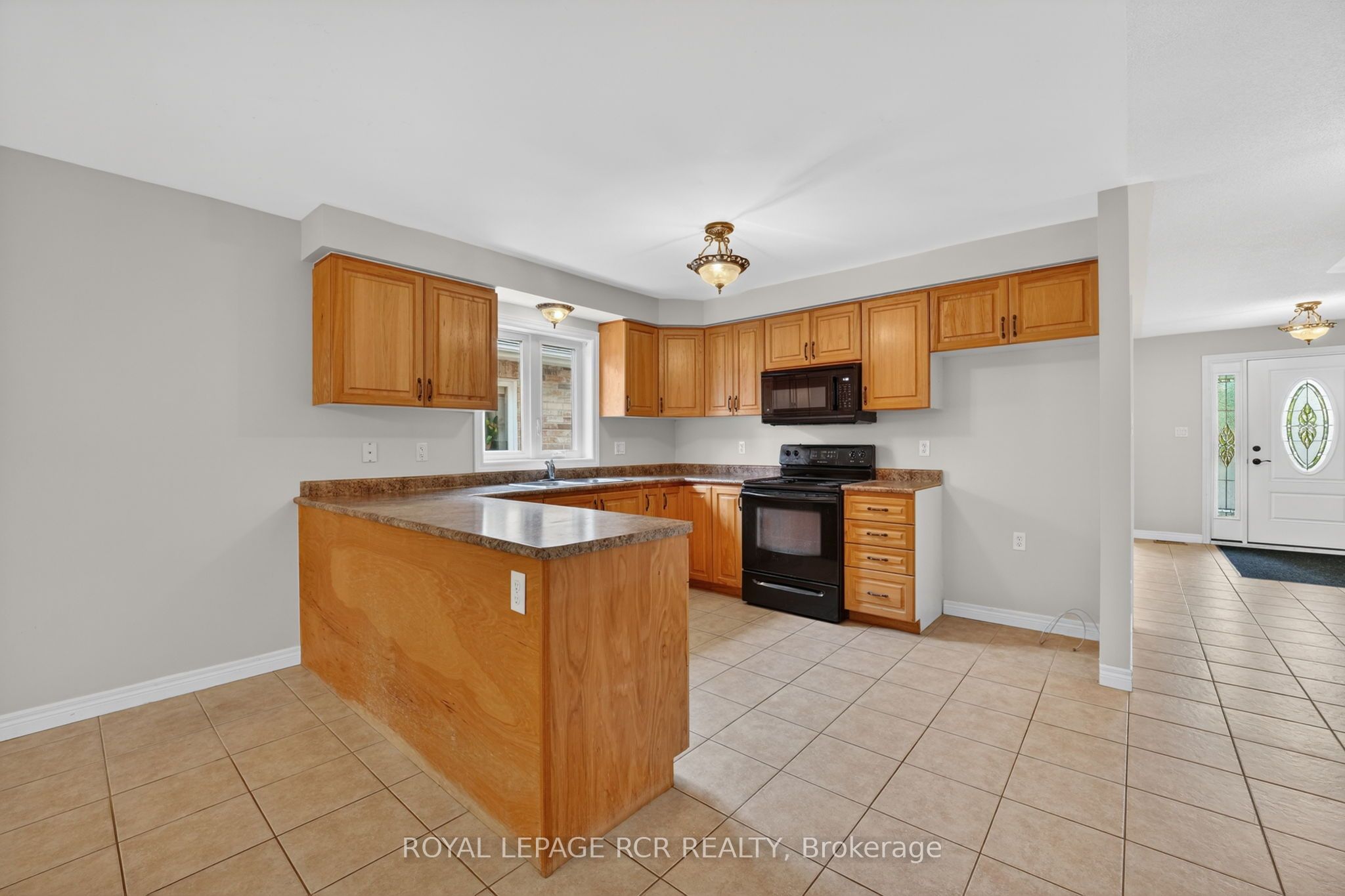 71 Elmwood Avenue Property Photo 7