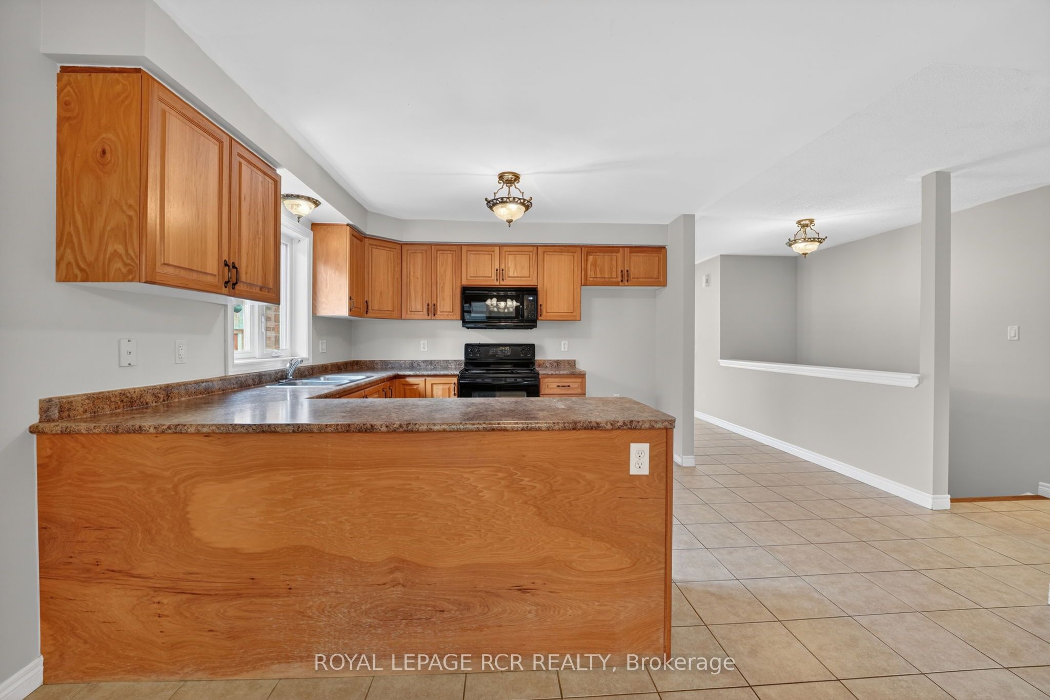71 Elmwood Avenue Property Photo 10