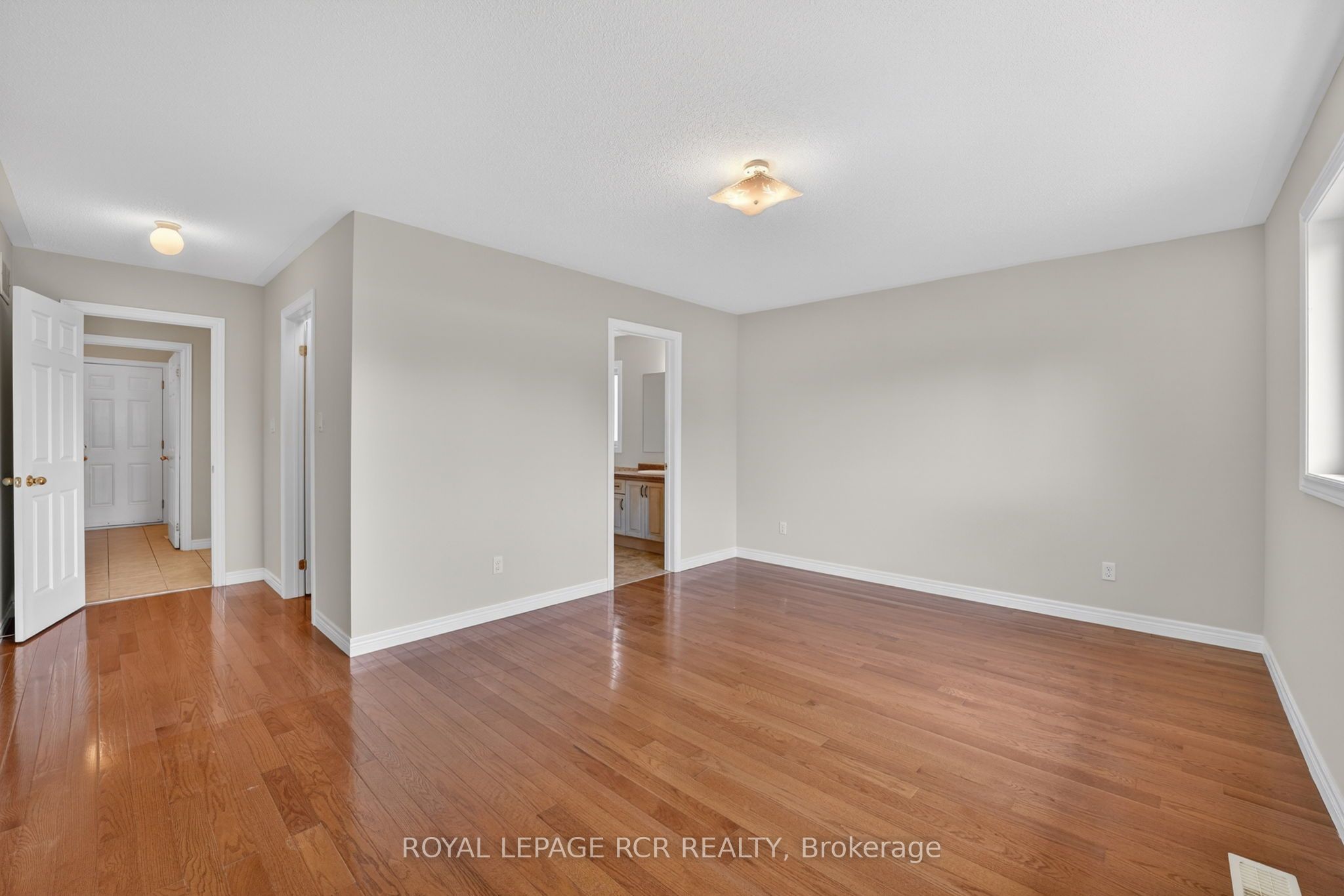 71 Elmwood Avenue Property Photo 19