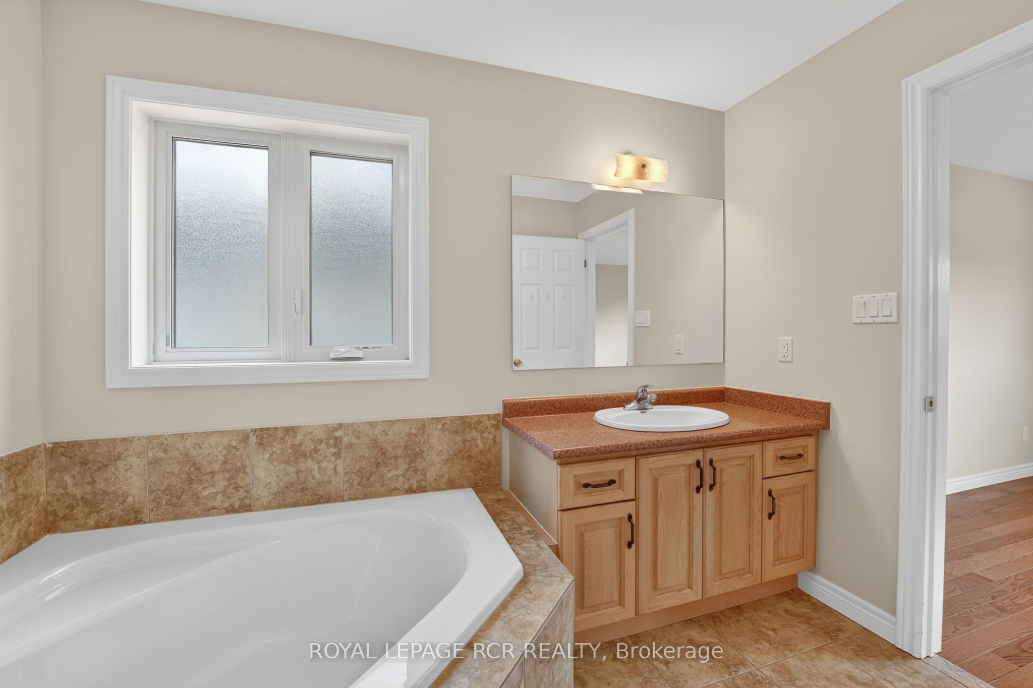 71 Elmwood Avenue Property Photo 24