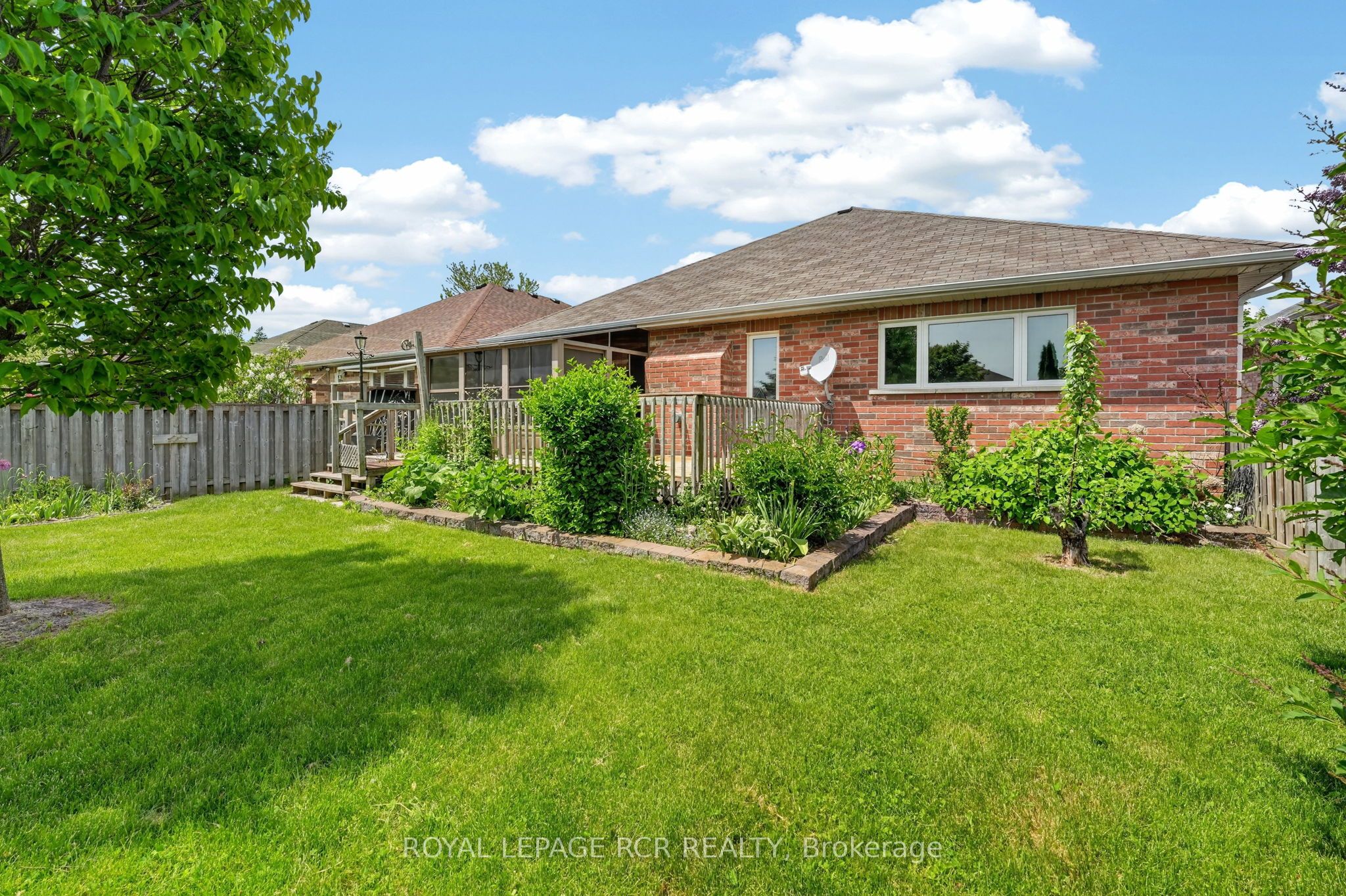 71 Elmwood Avenue Property Photo 44