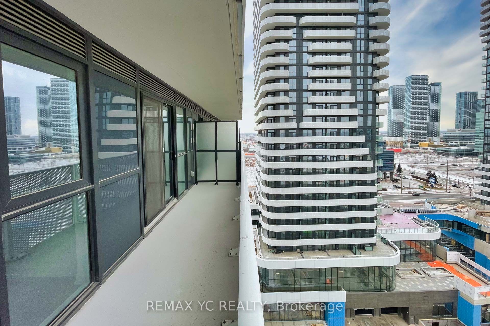 195 Commerce Street 1817 Property Photo 17