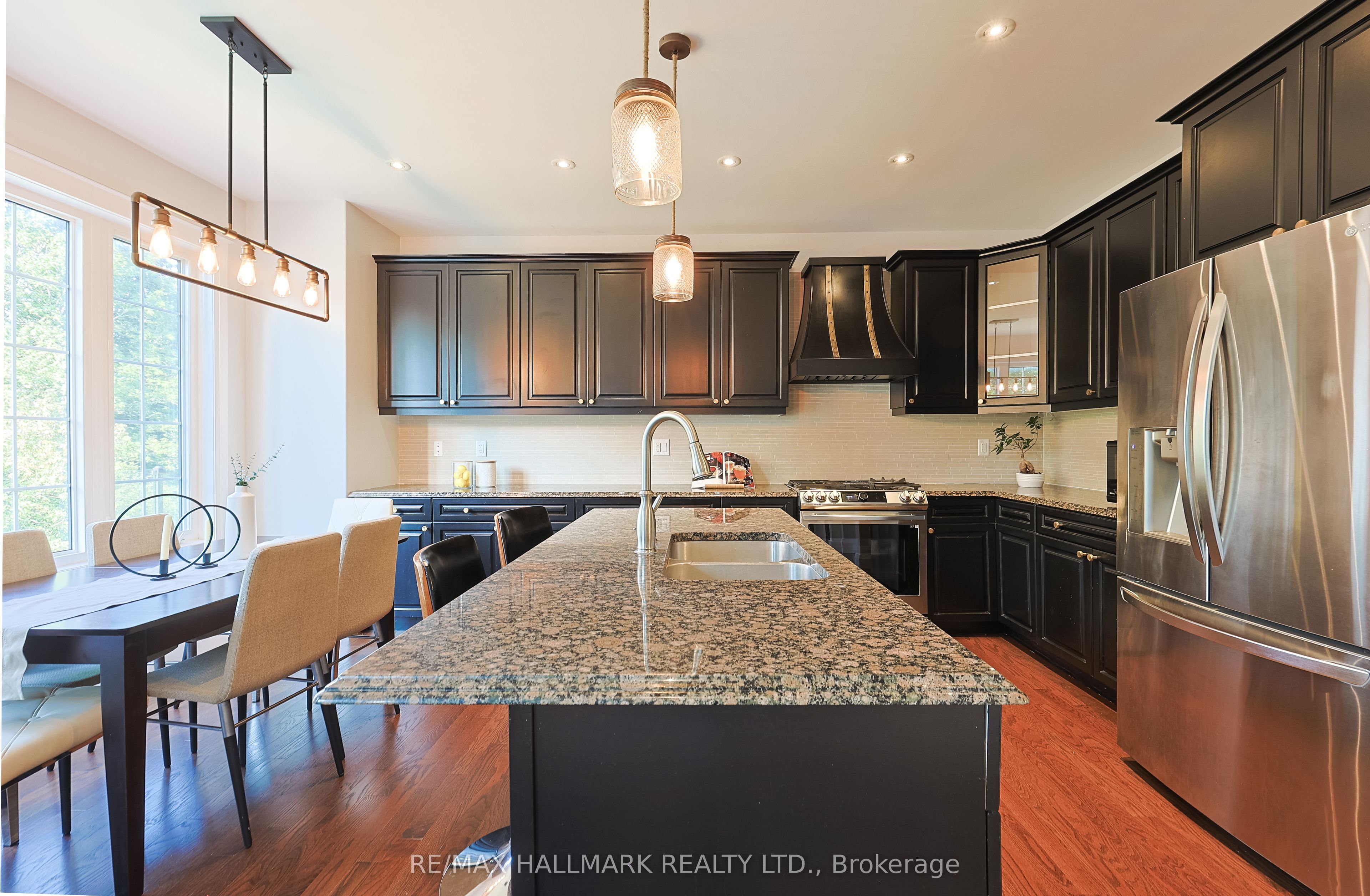 315 Thomas Phillips Drive Property Photo 12