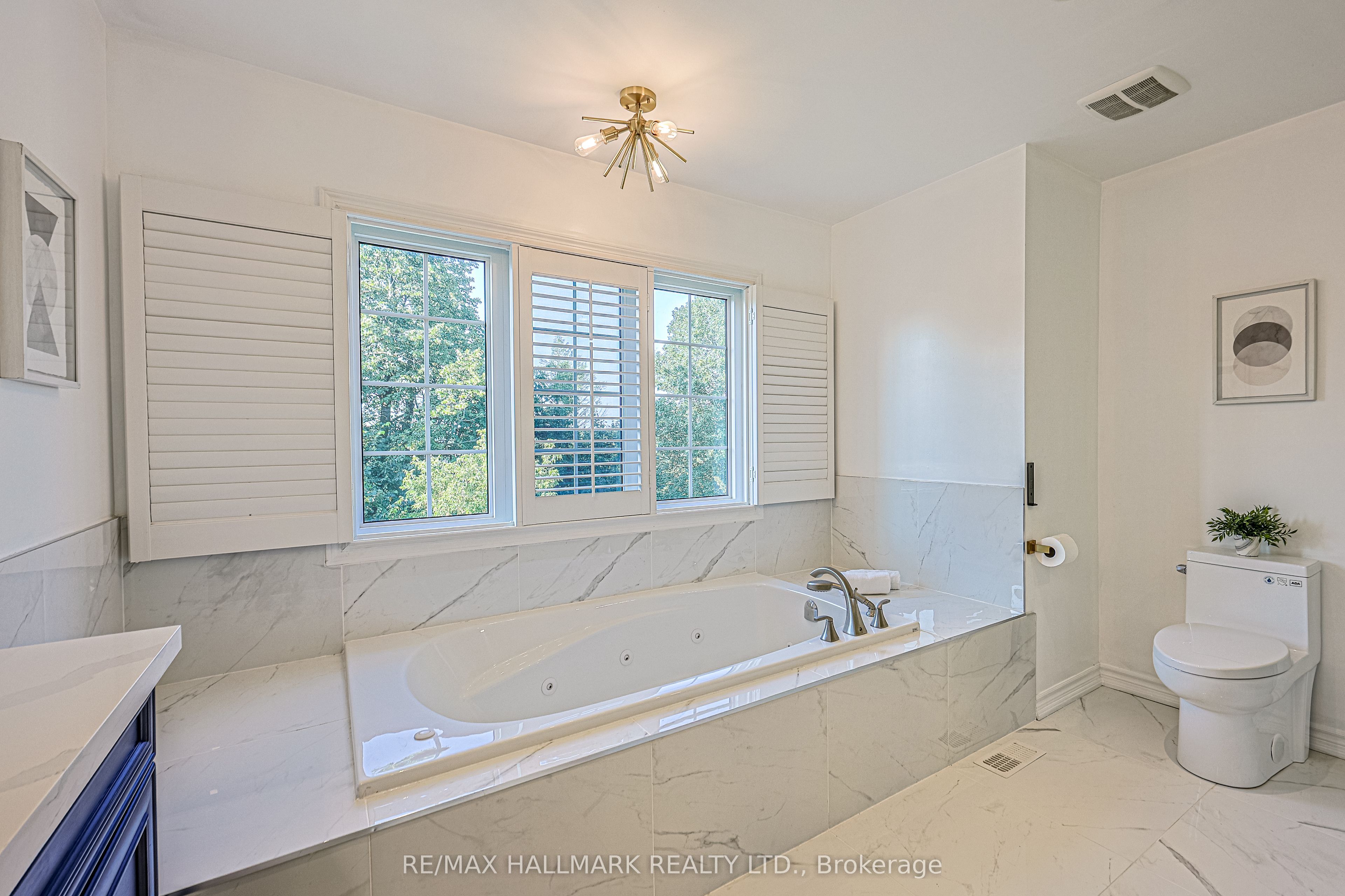 315 Thomas Phillips Drive Property Photo 26
