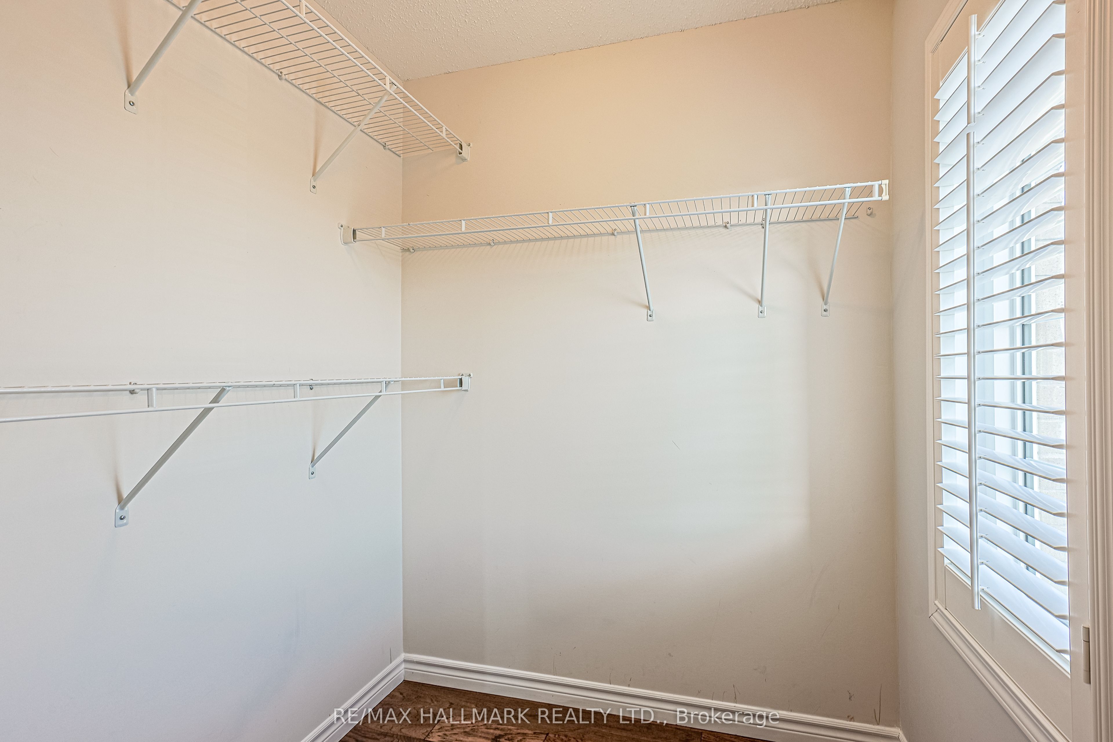 315 Thomas Phillips Drive Property Photo 39