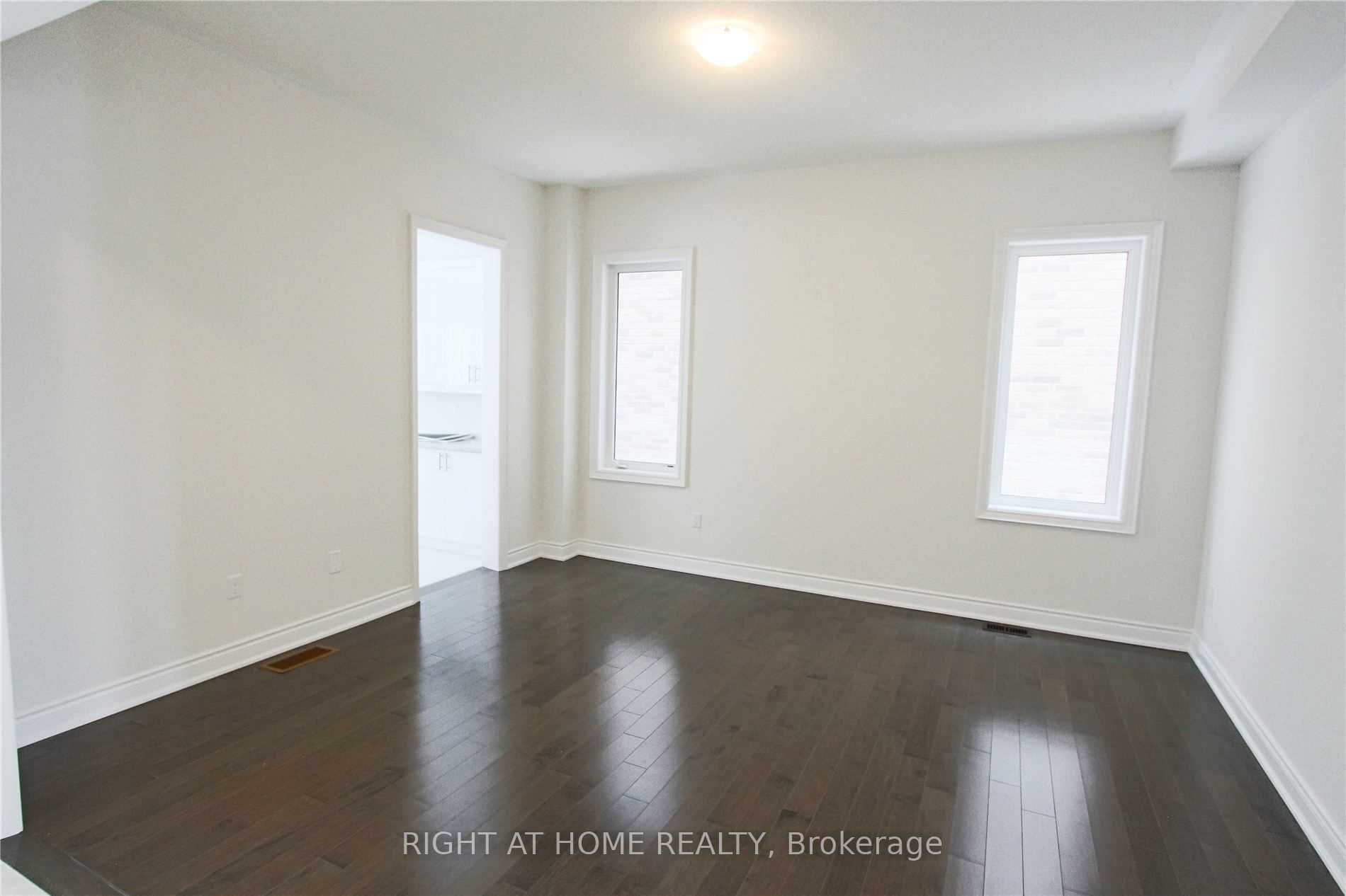 1665 Emberton Way Property Photo 11