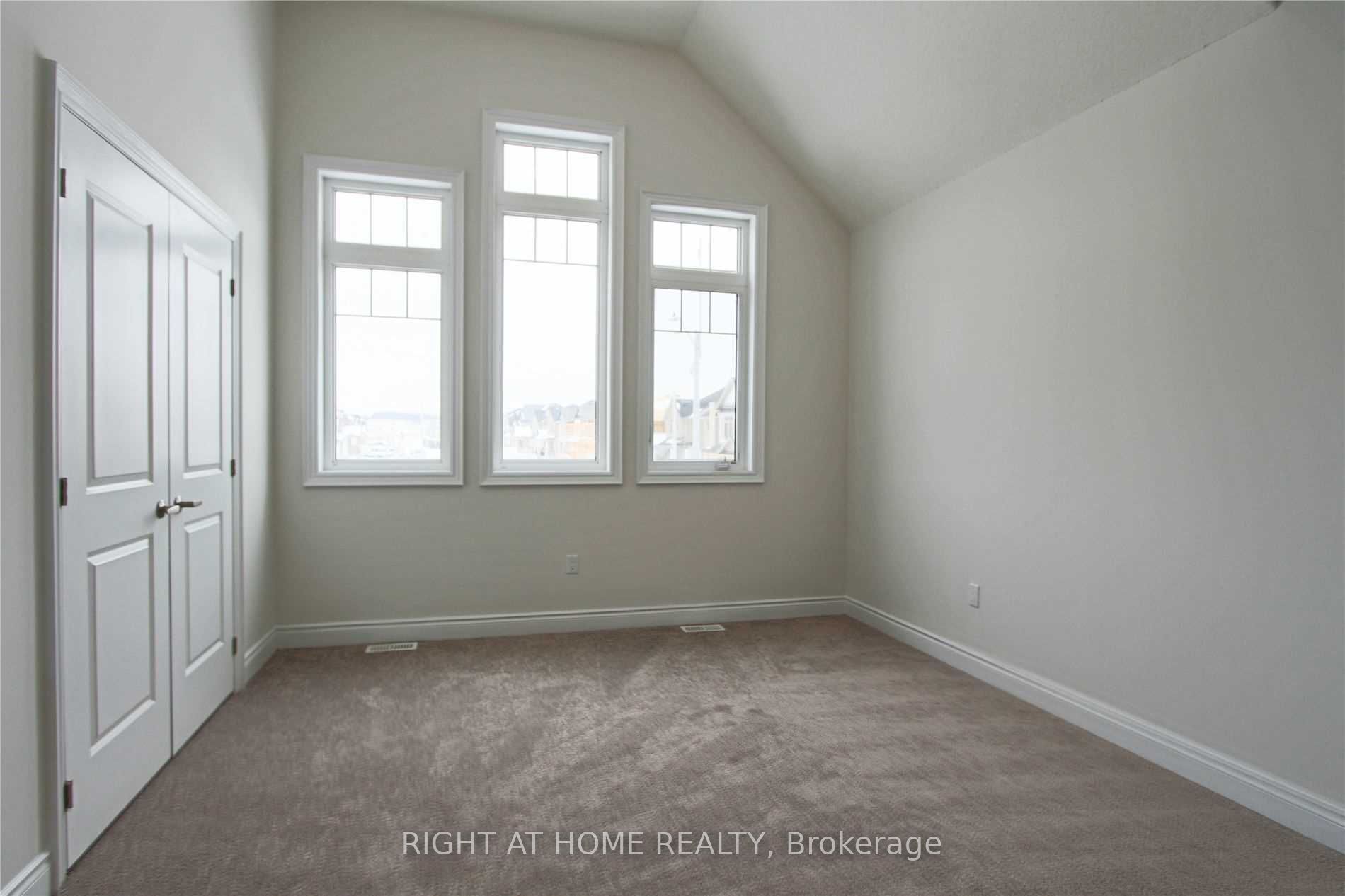1665 Emberton Way Property Photo 18
