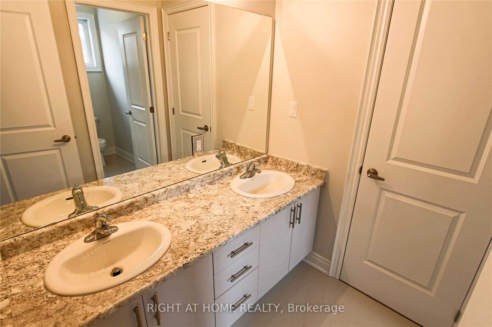 1665 Emberton Way Property Photo 19