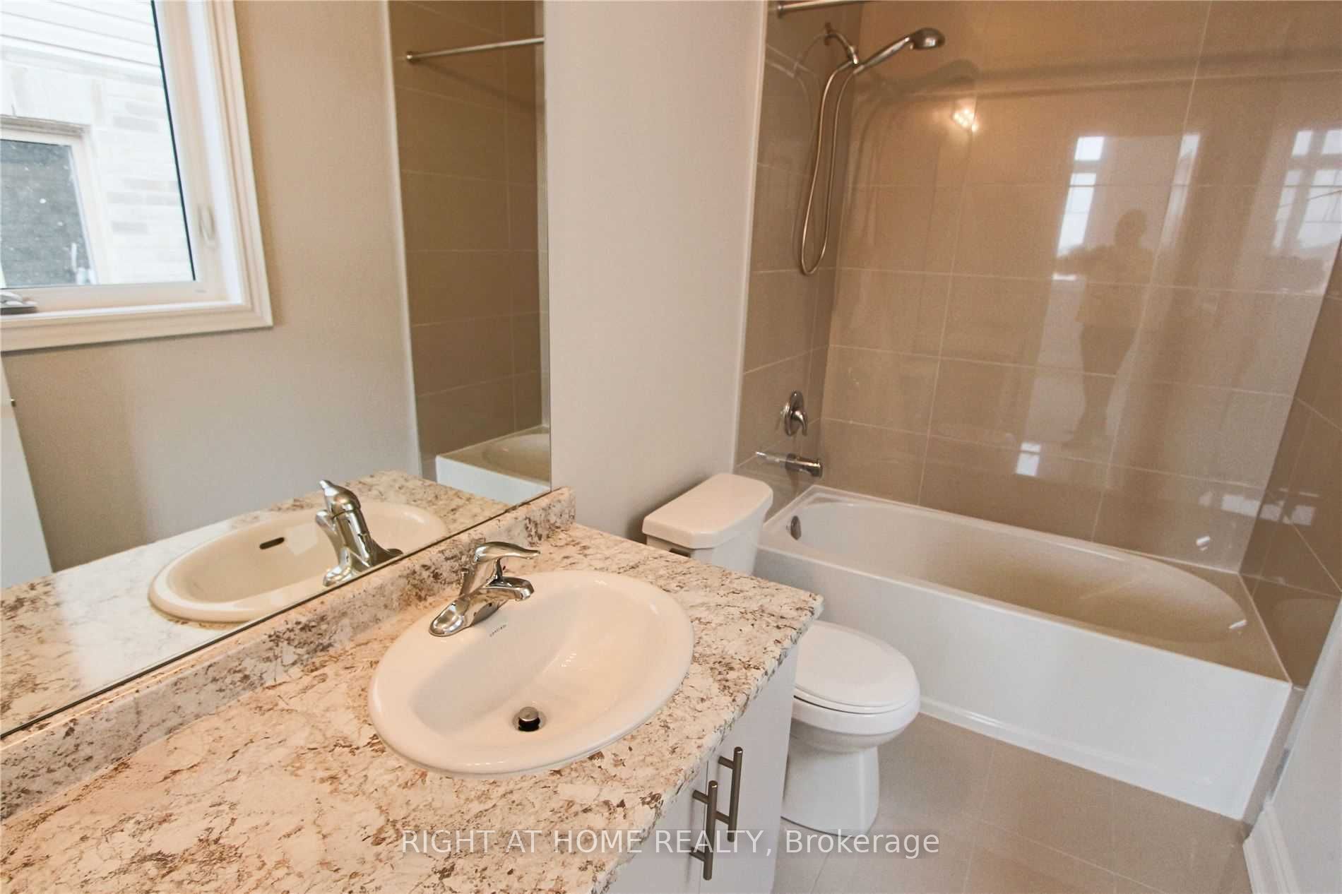 1665 Emberton Way Property Photo 22