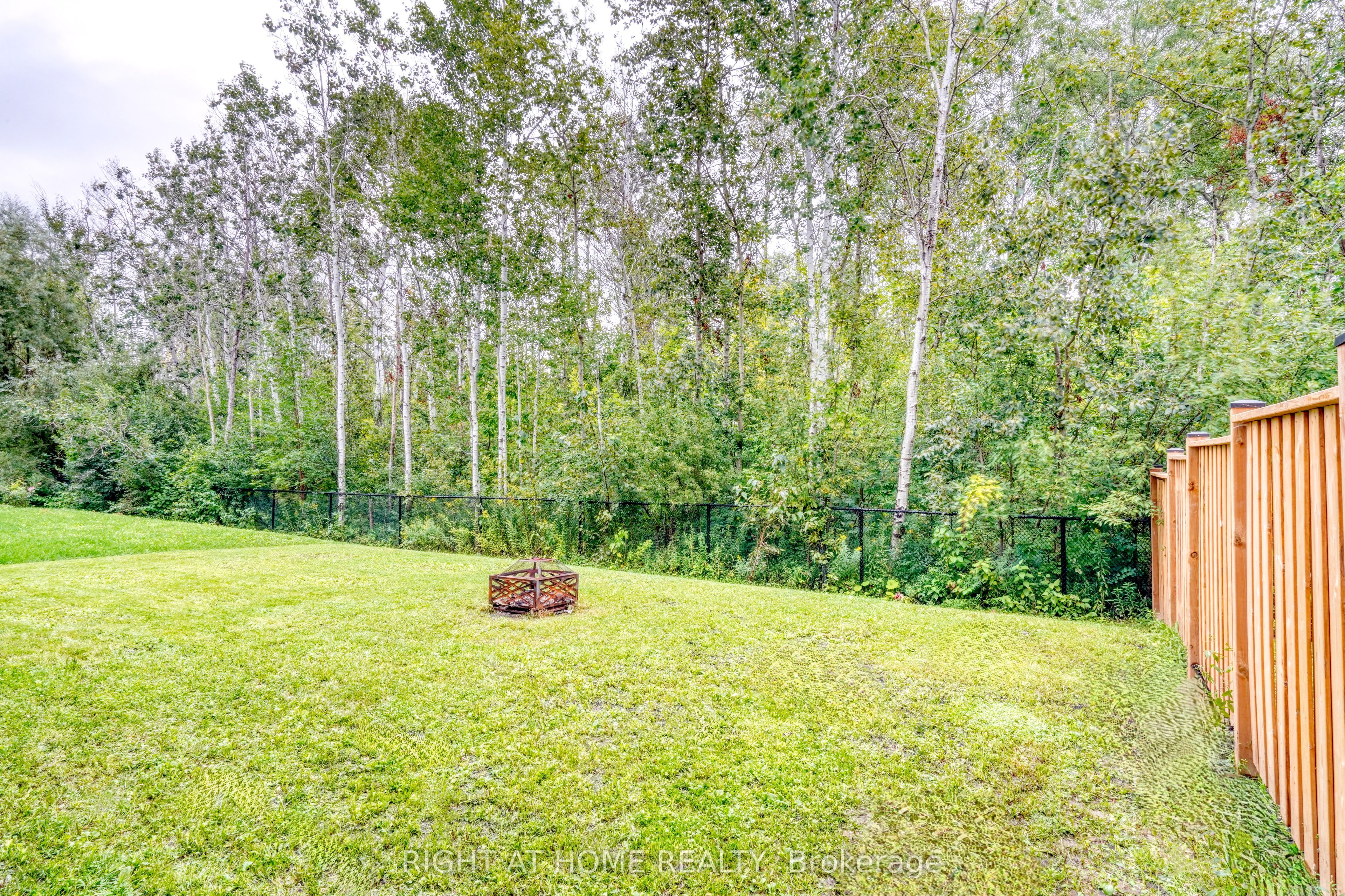 1665 Emberton Way Property Photo 25