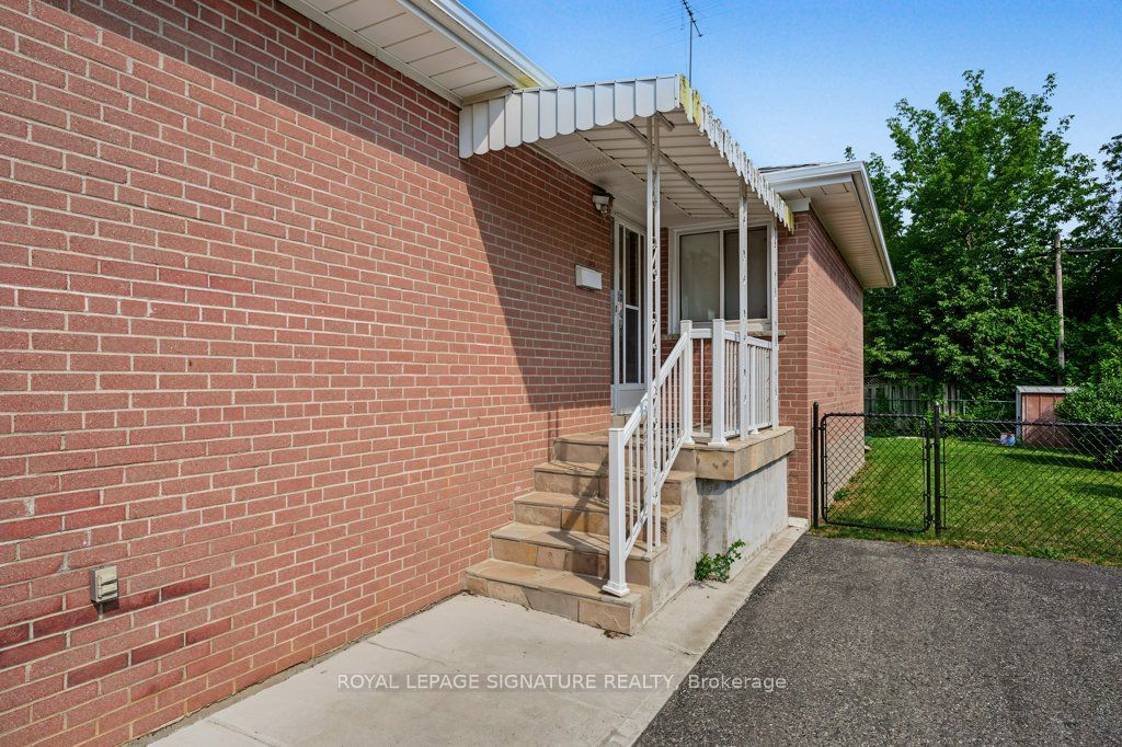 407 Wenlock Avenue Property Photo 7