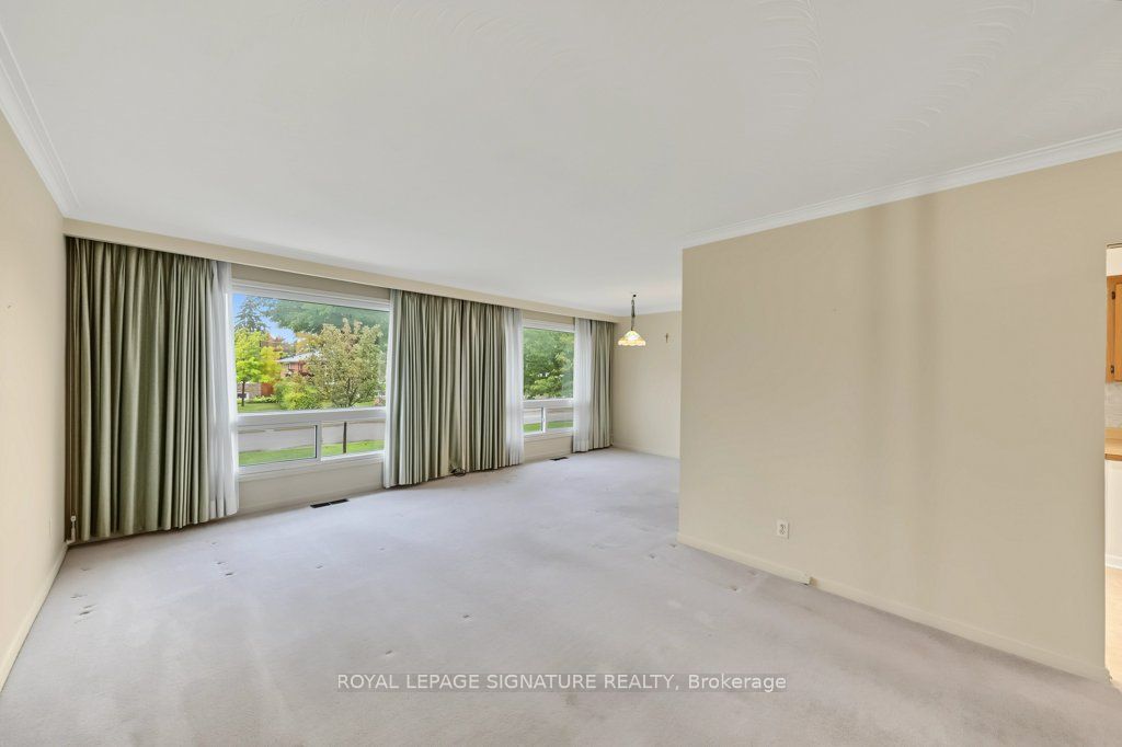 407 Wenlock Avenue Property Photo 11