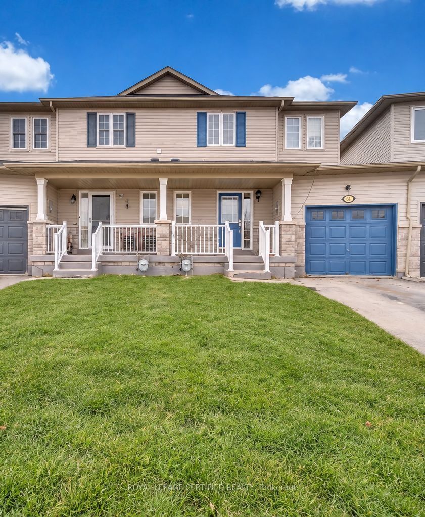 64 Admiral Crescent Property Photo 1