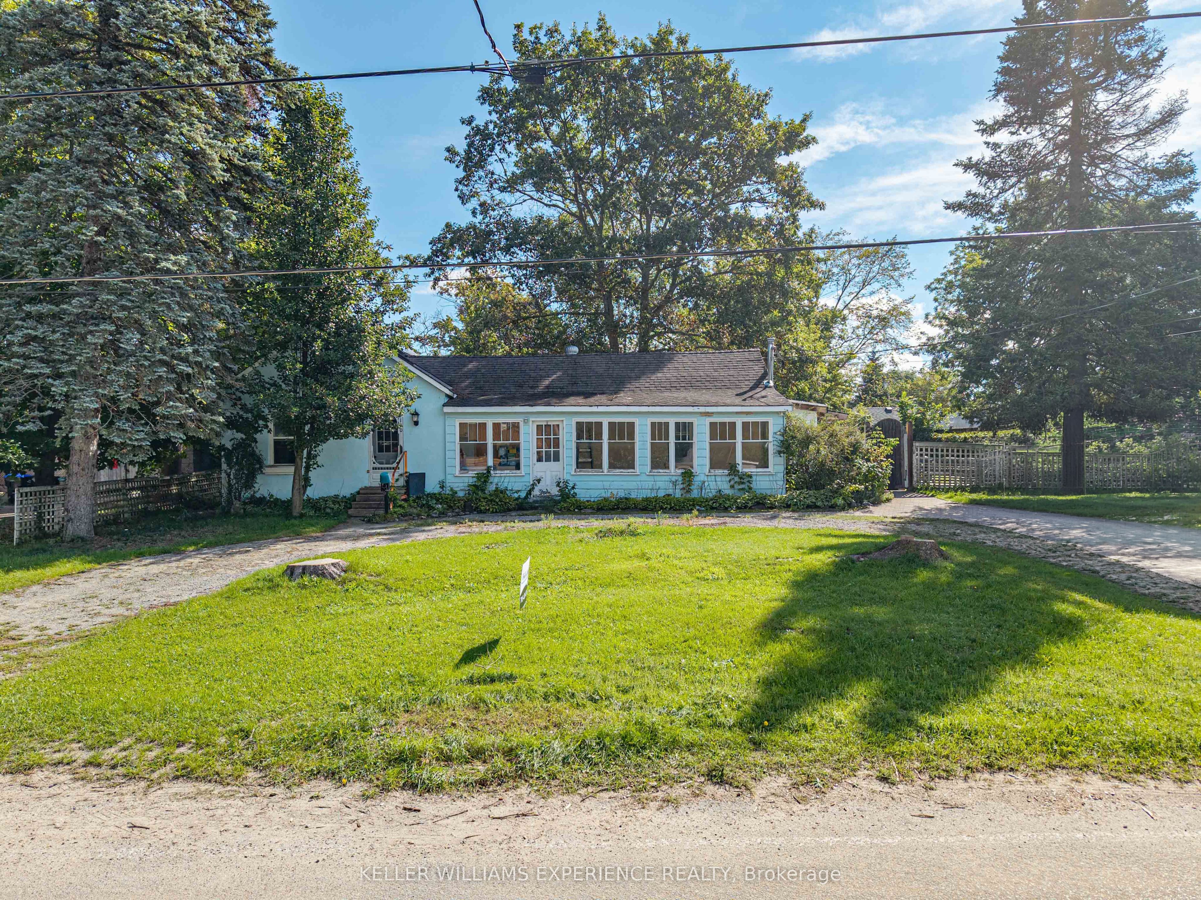 120 Elizabeth Street Property Photo 2