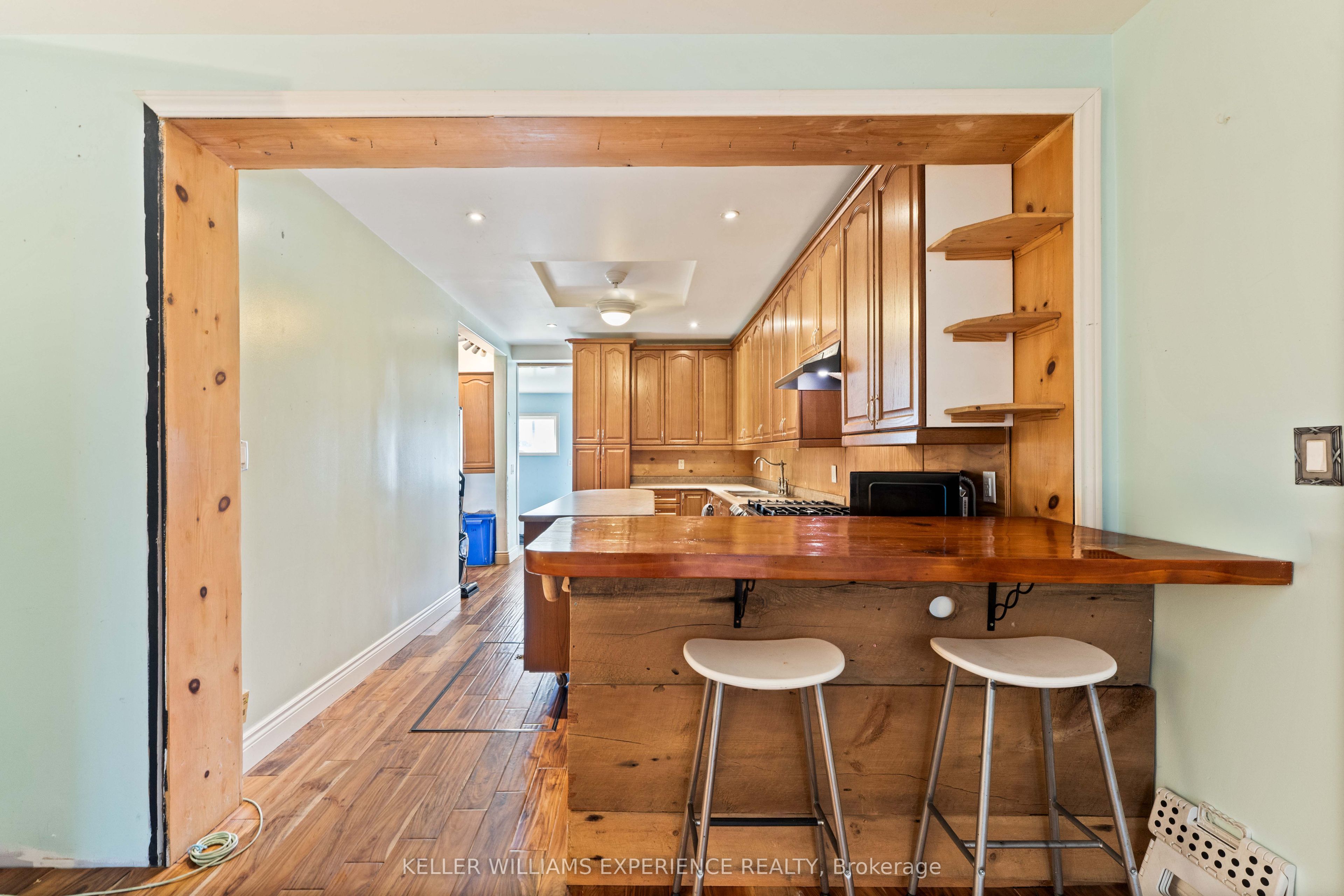 120 Elizabeth Street Property Photo 16