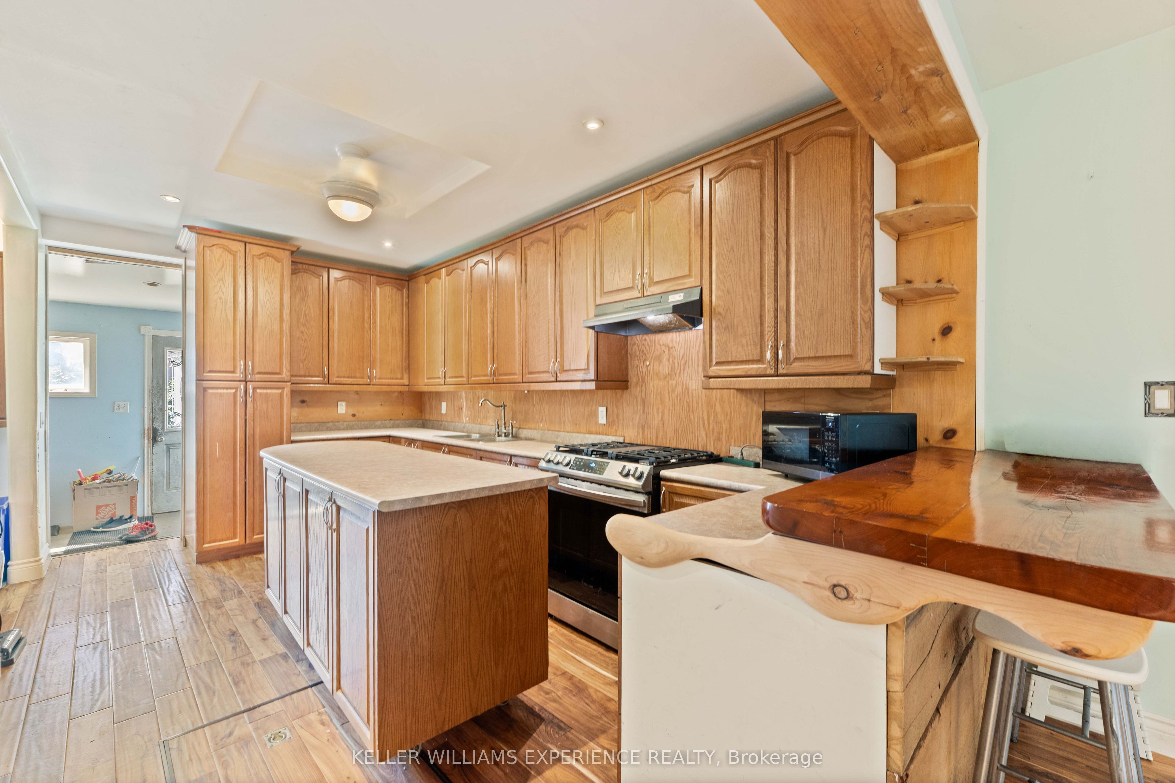 120 Elizabeth Street Property Photo 19