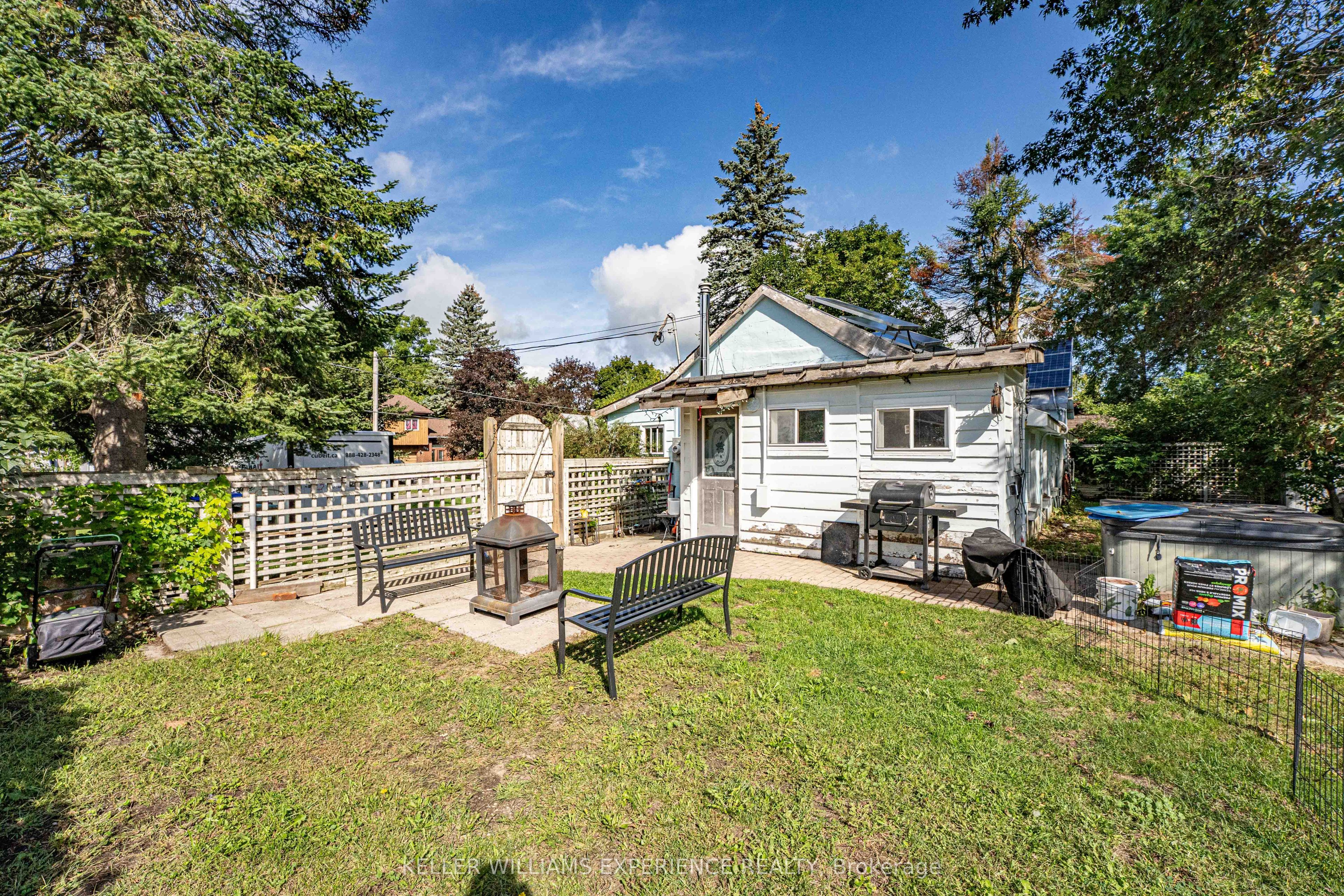 120 Elizabeth Street Property Photo 28