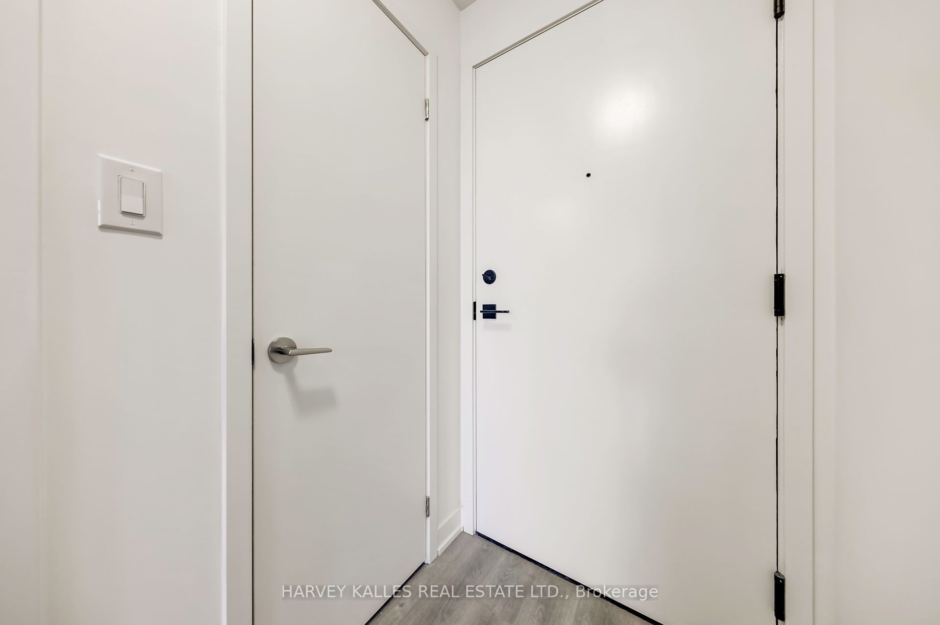 8119 Birchmount Road 1006 Property Photo 4