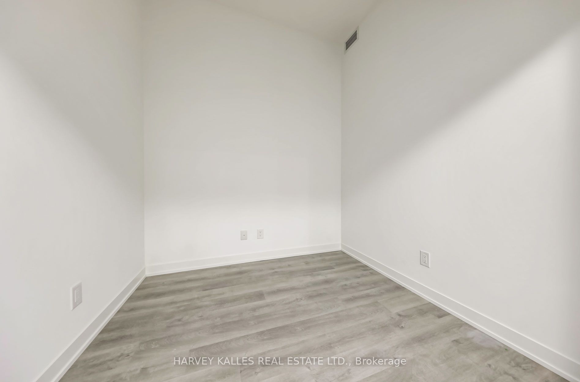 8119 Birchmount Road 1006 Property Photo 8
