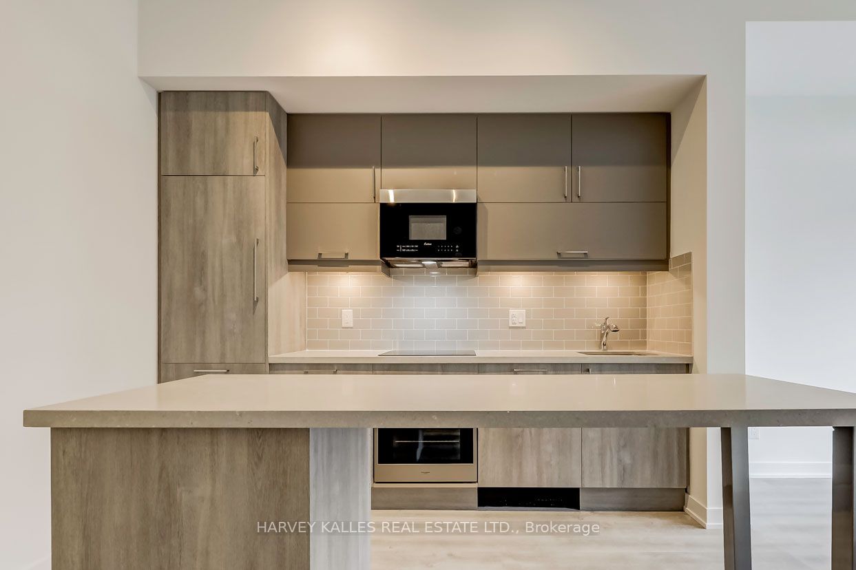 8119 Birchmount Road 1006 Property Photo 11