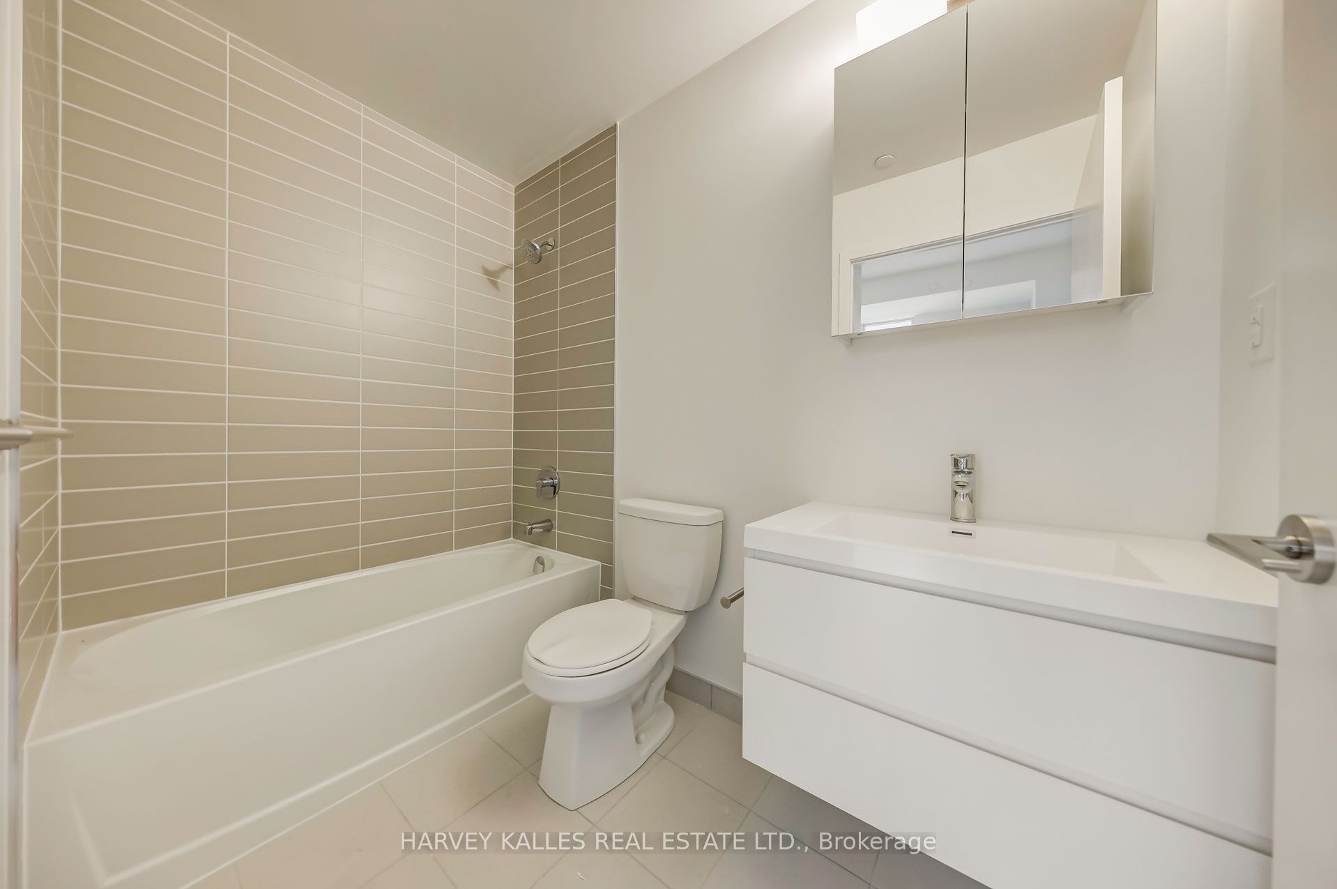 8119 Birchmount Road 1006 Property Photo 26