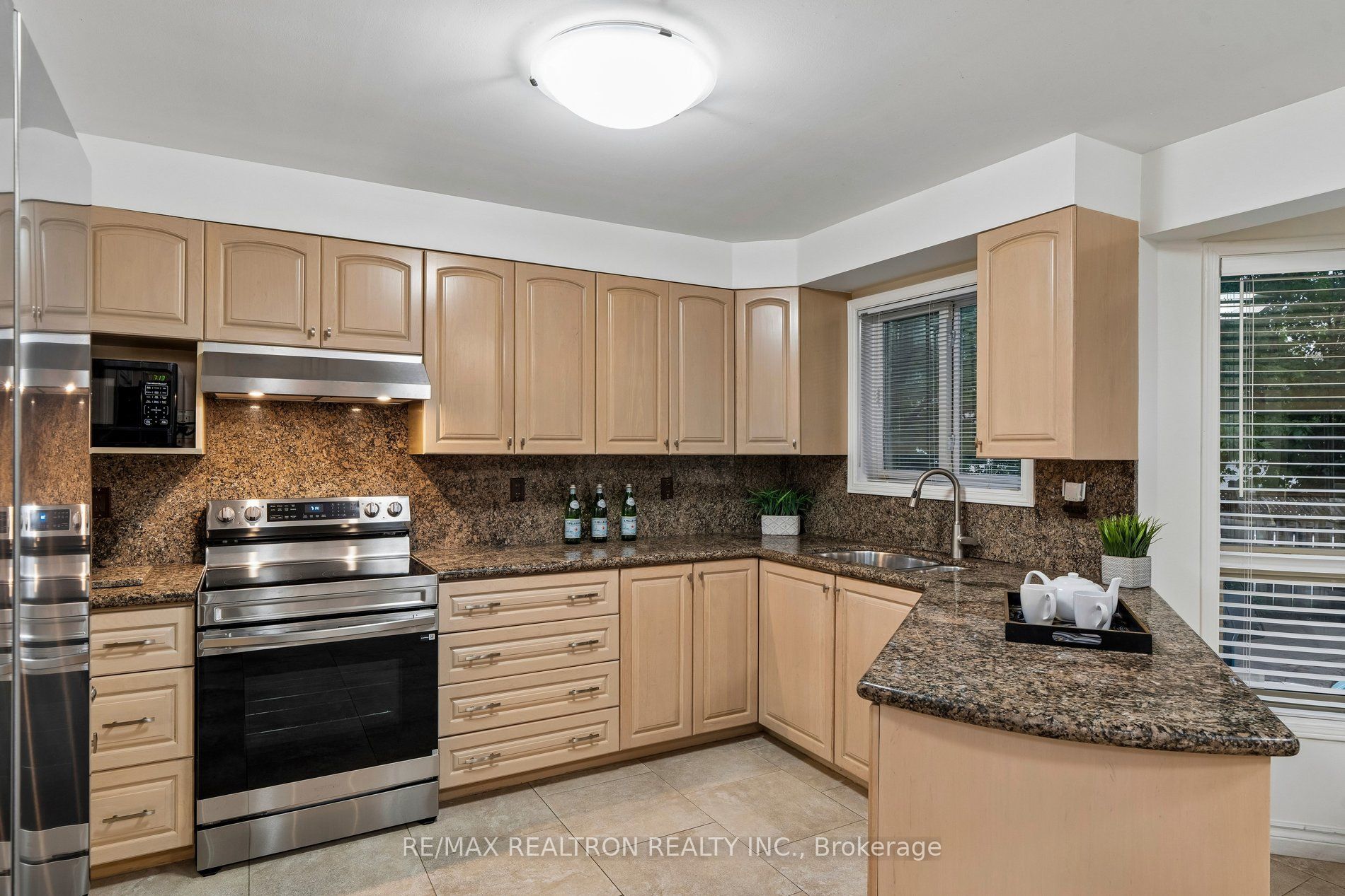 122 Colvin Crescent Property Photo 22
