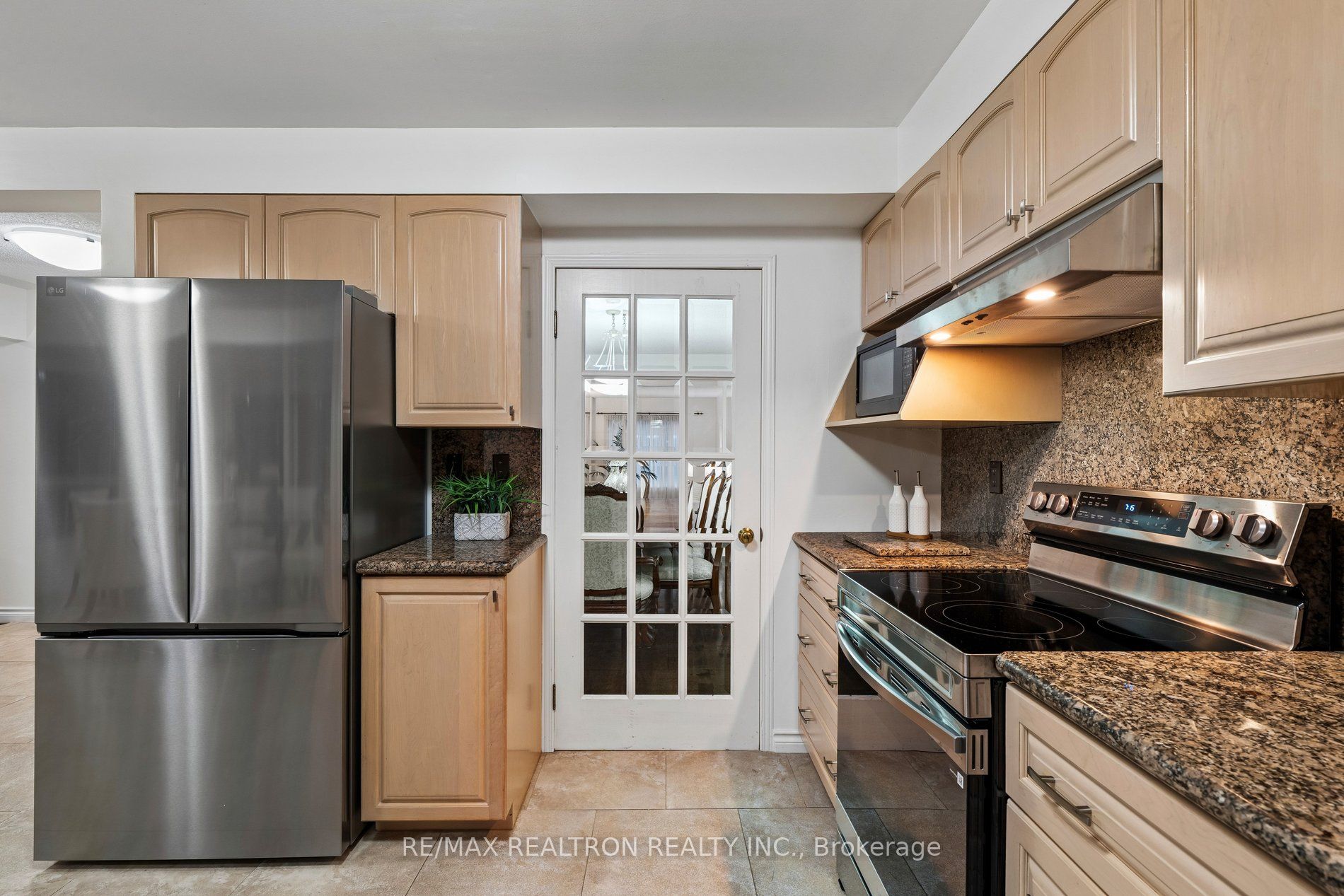 122 Colvin Crescent Property Photo 23