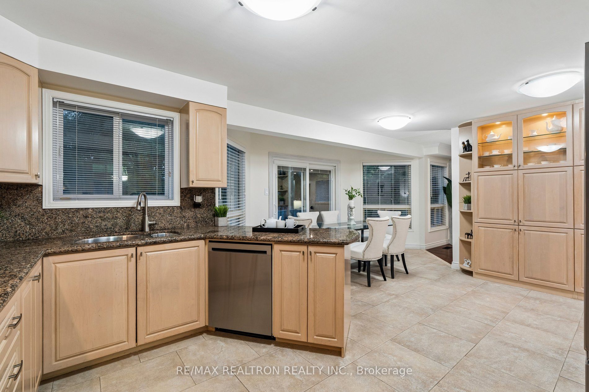 122 Colvin Crescent Property Photo 25