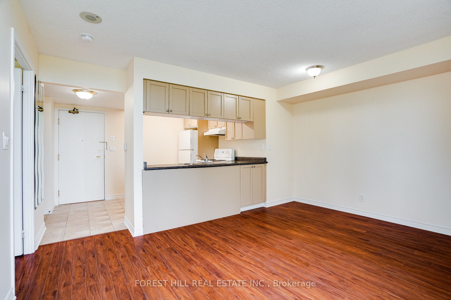 745 New Westminster Drive 608 Property Photo 12